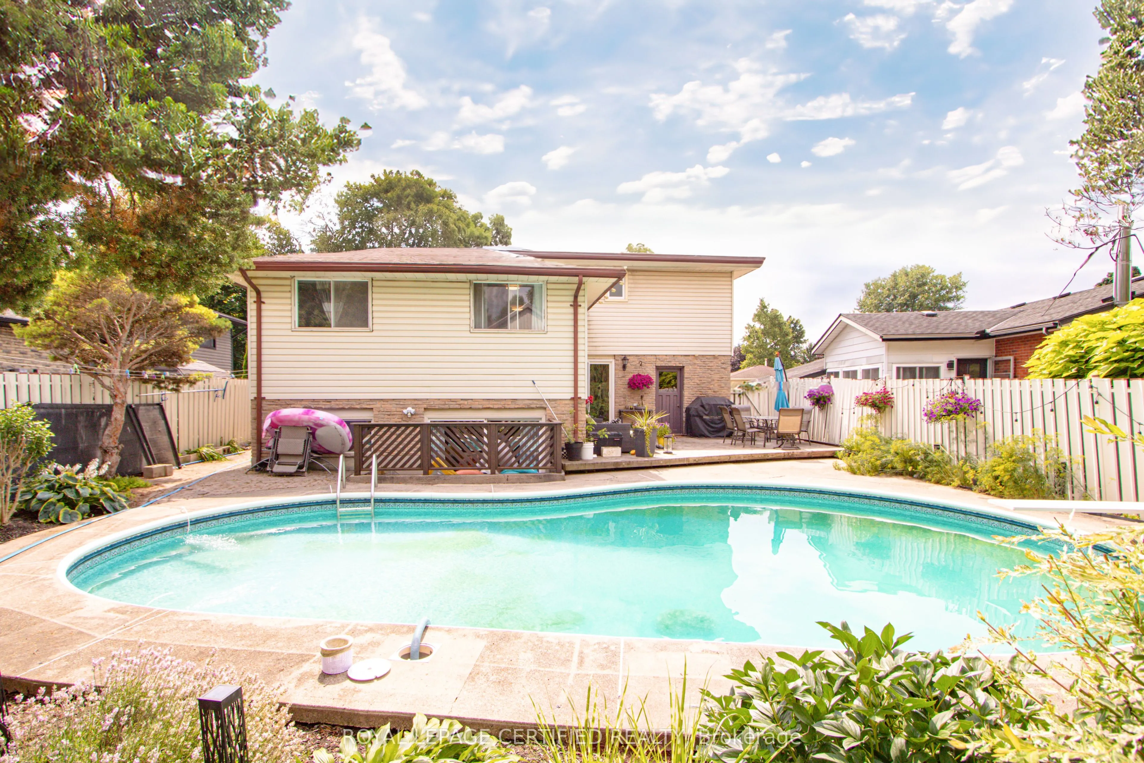 451 Lampman Place