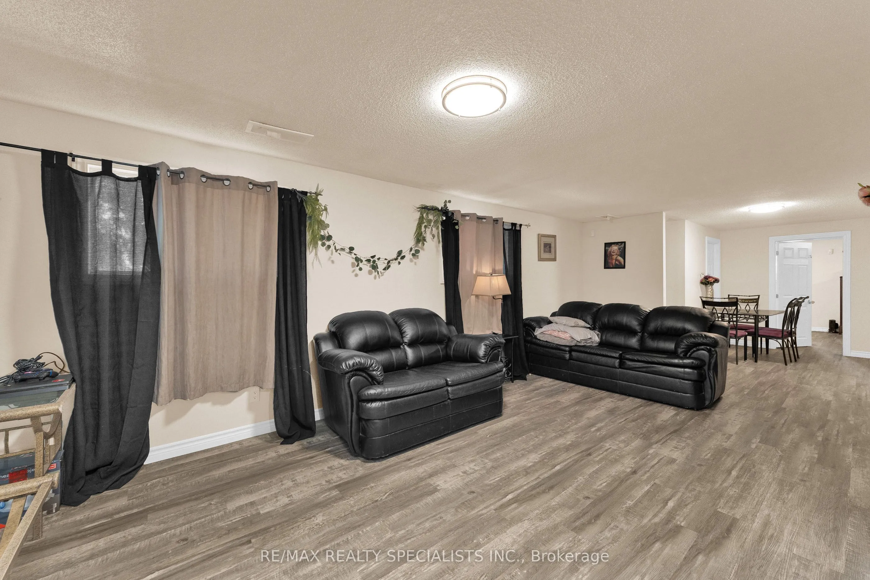 3195 Conservation Drive W