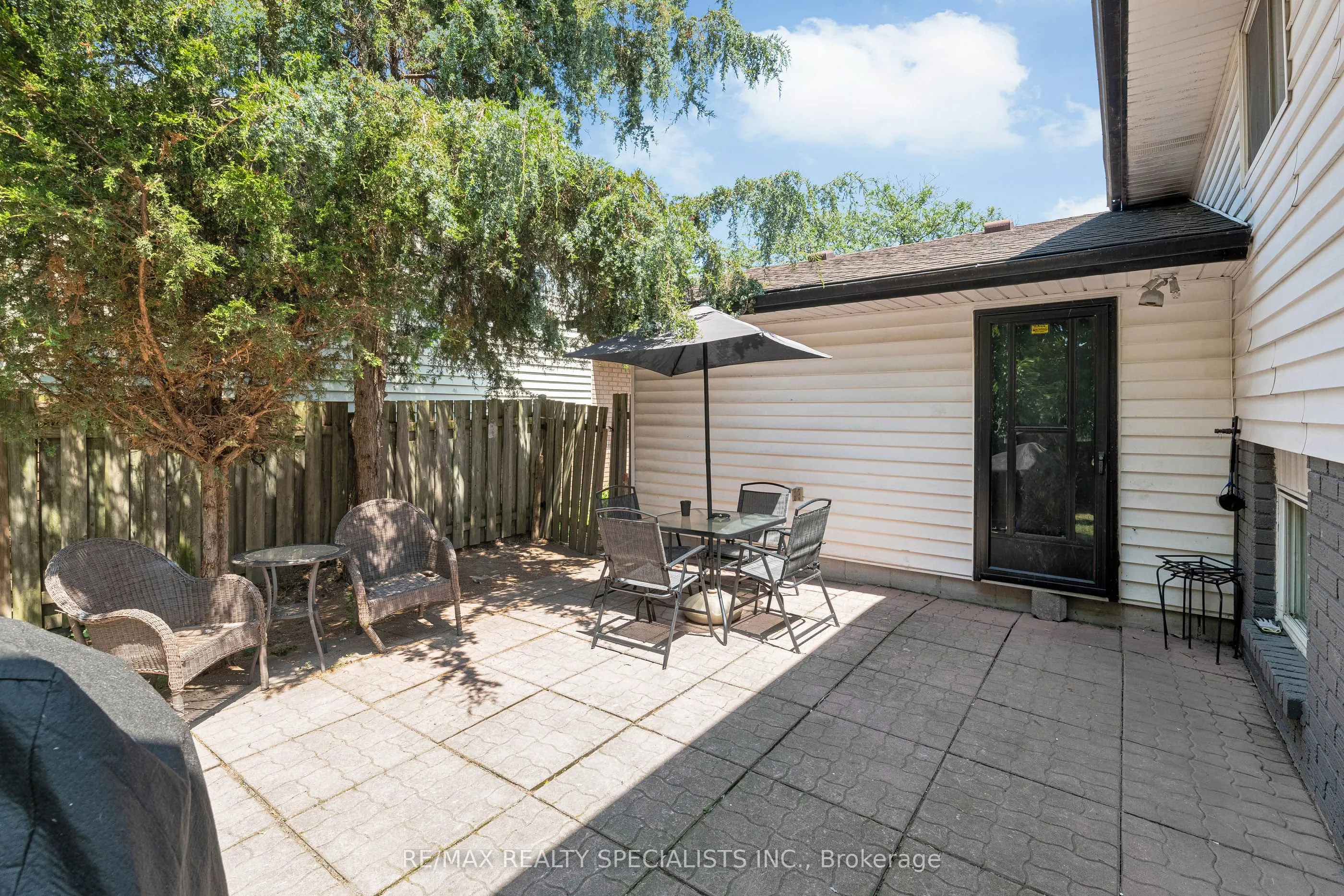 3195 Conservation Drive W
