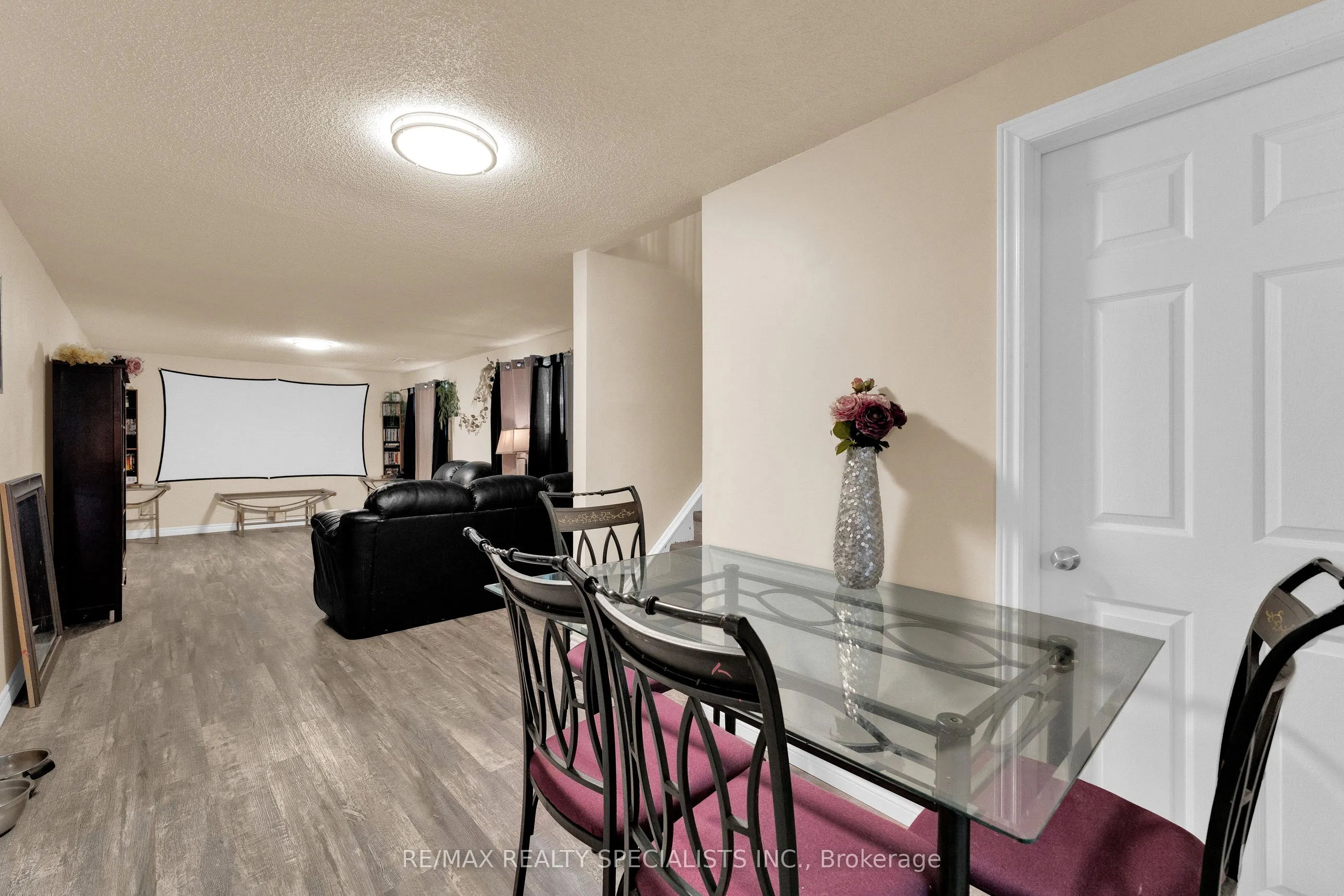 3195 Conservation Drive W