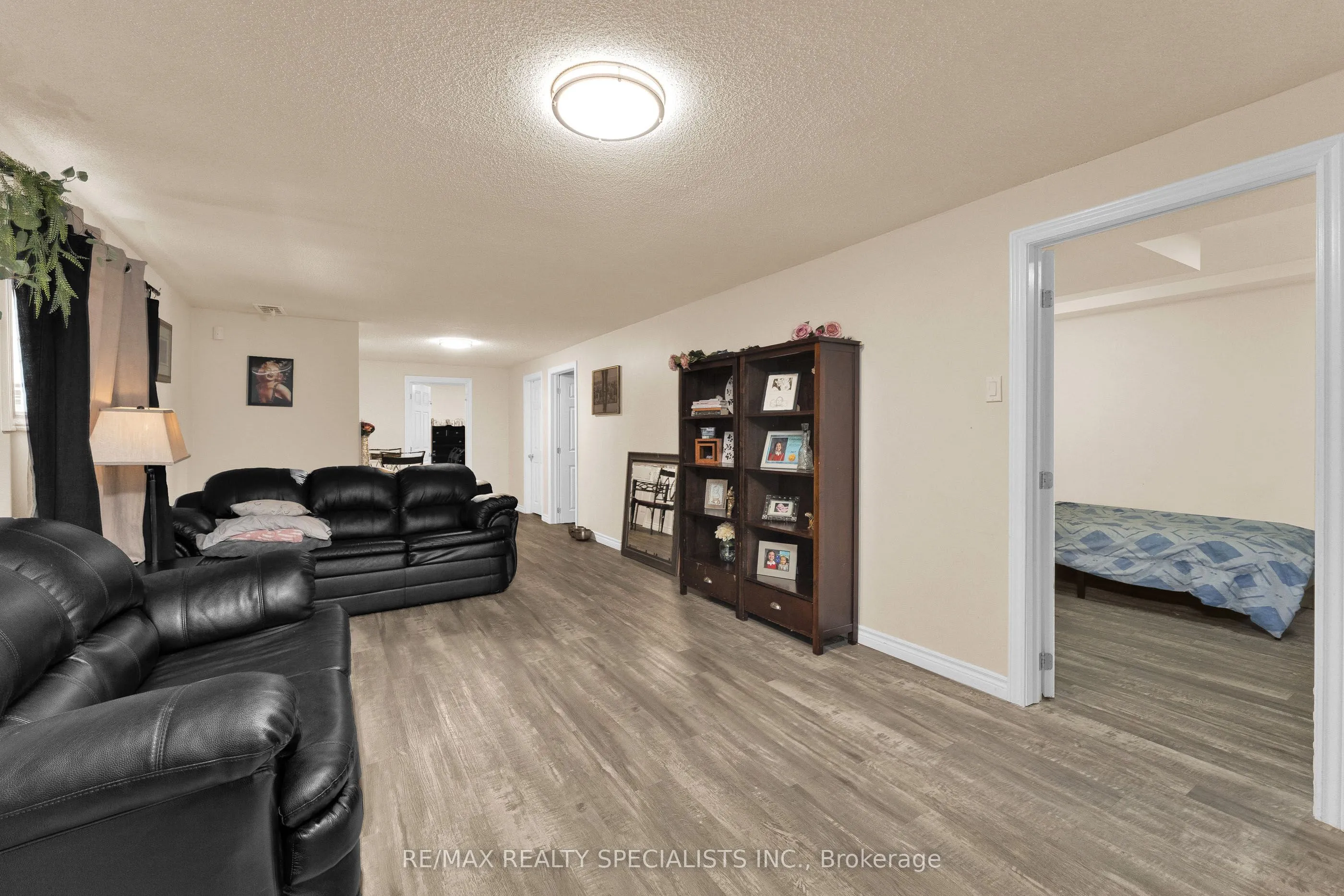 3195 Conservation Drive W