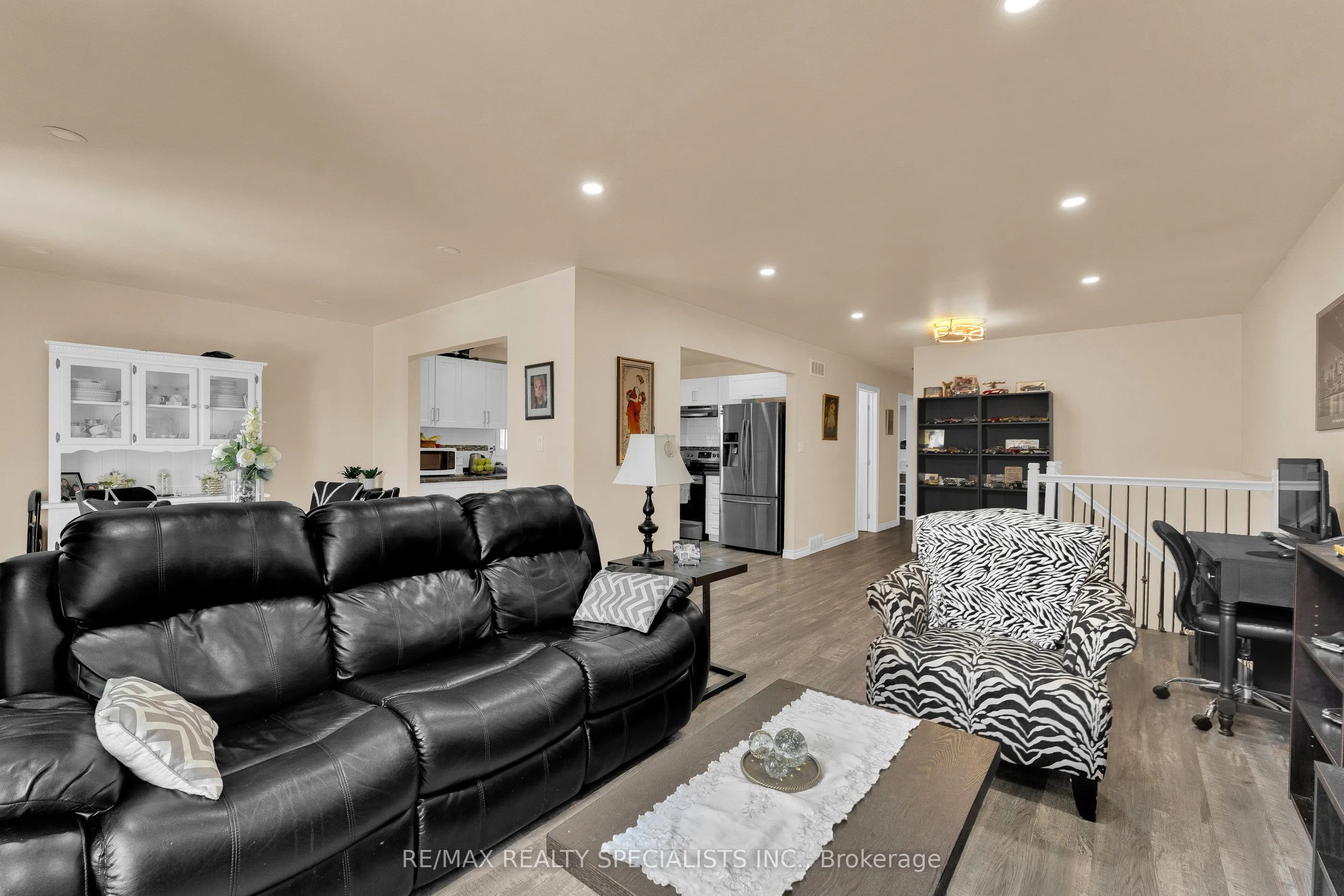 3195 Conservation Drive W
