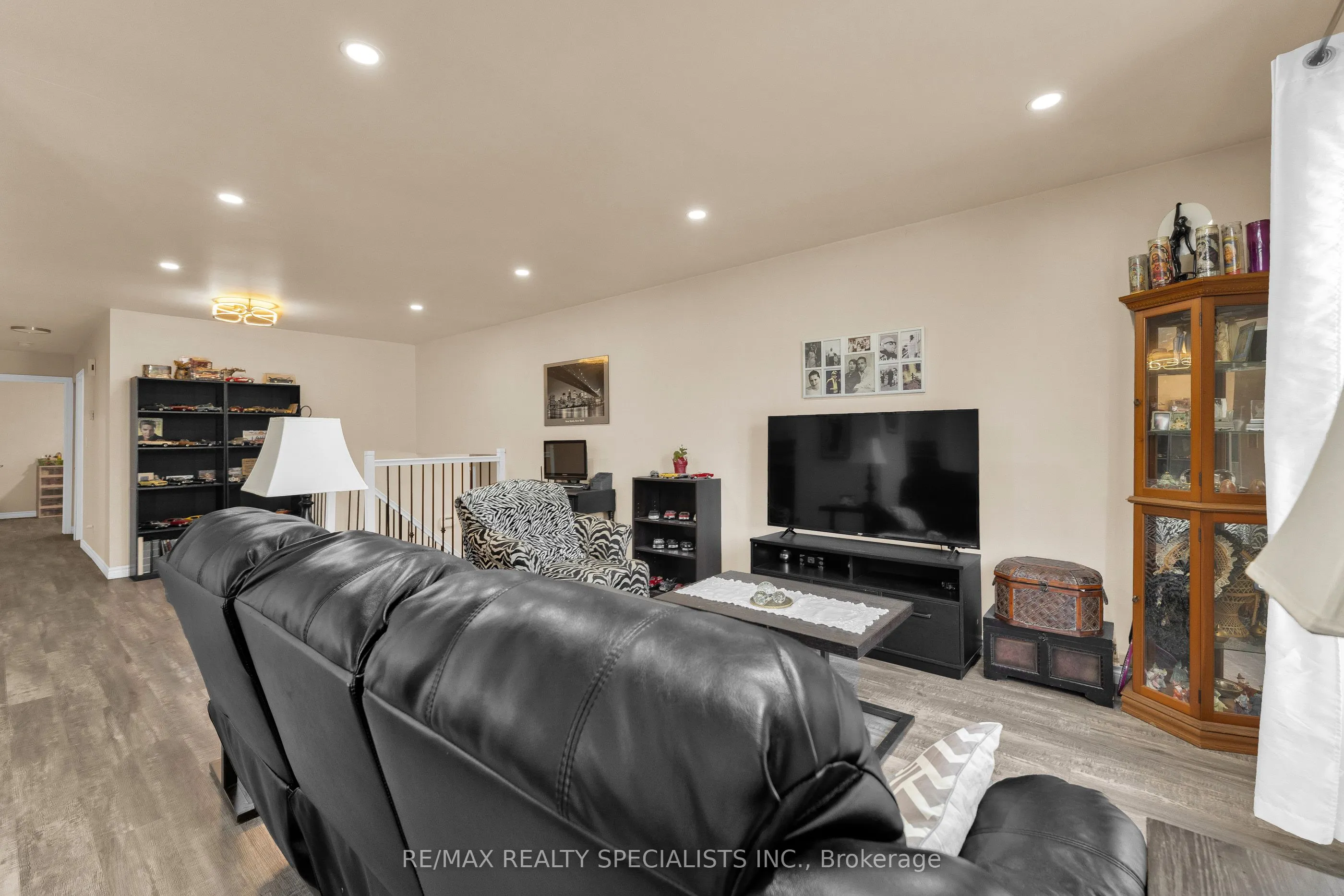 3195 Conservation Drive W