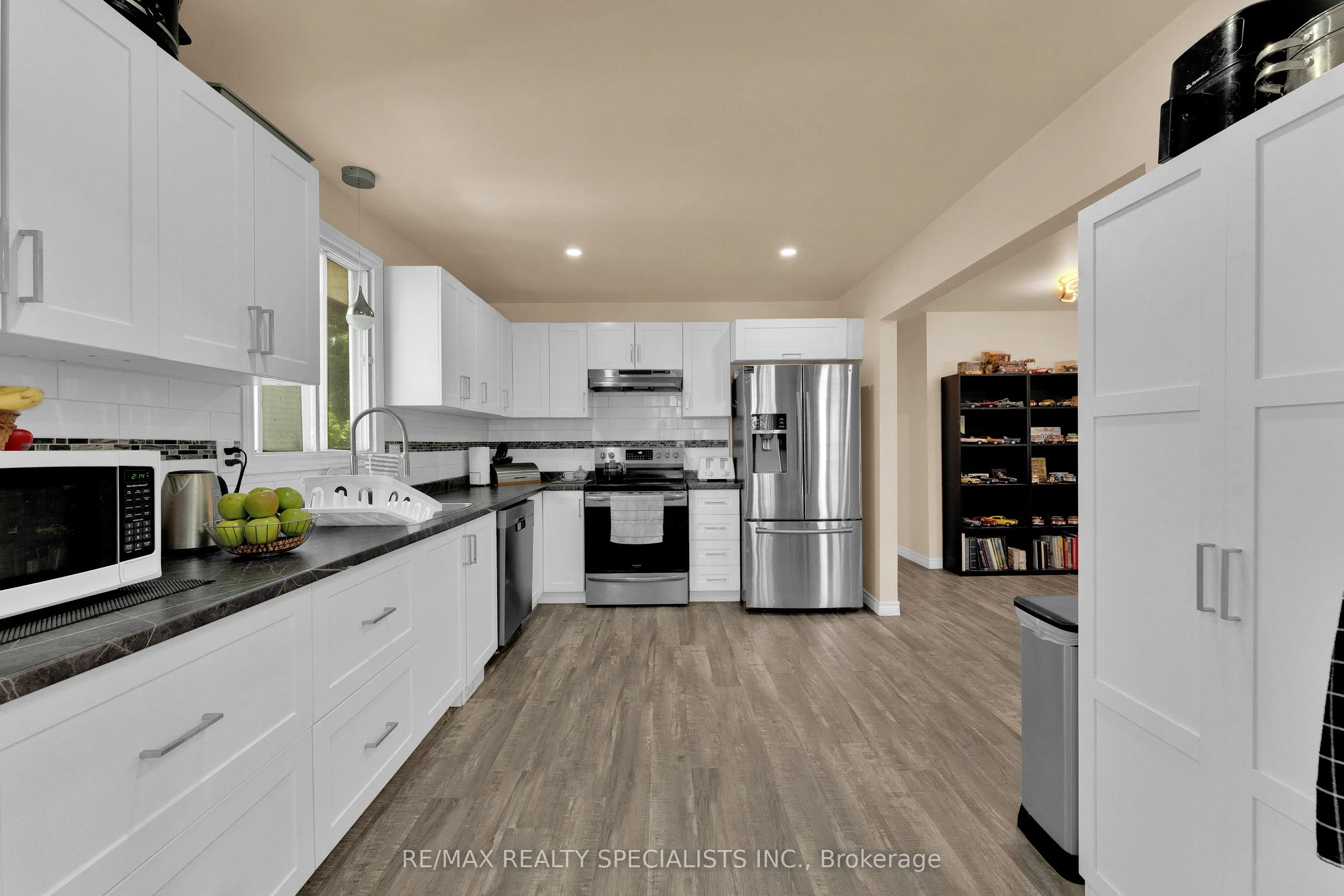 3195 Conservation Drive W