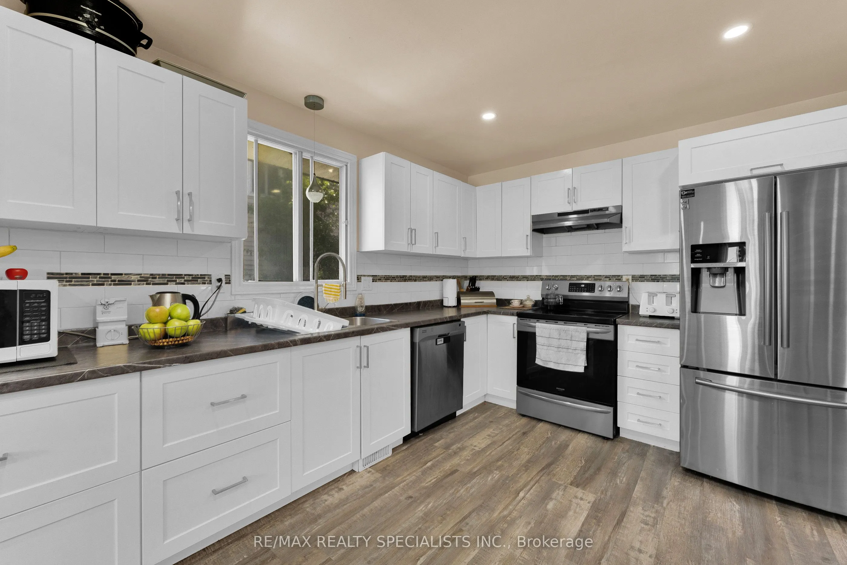 3195 Conservation Drive W