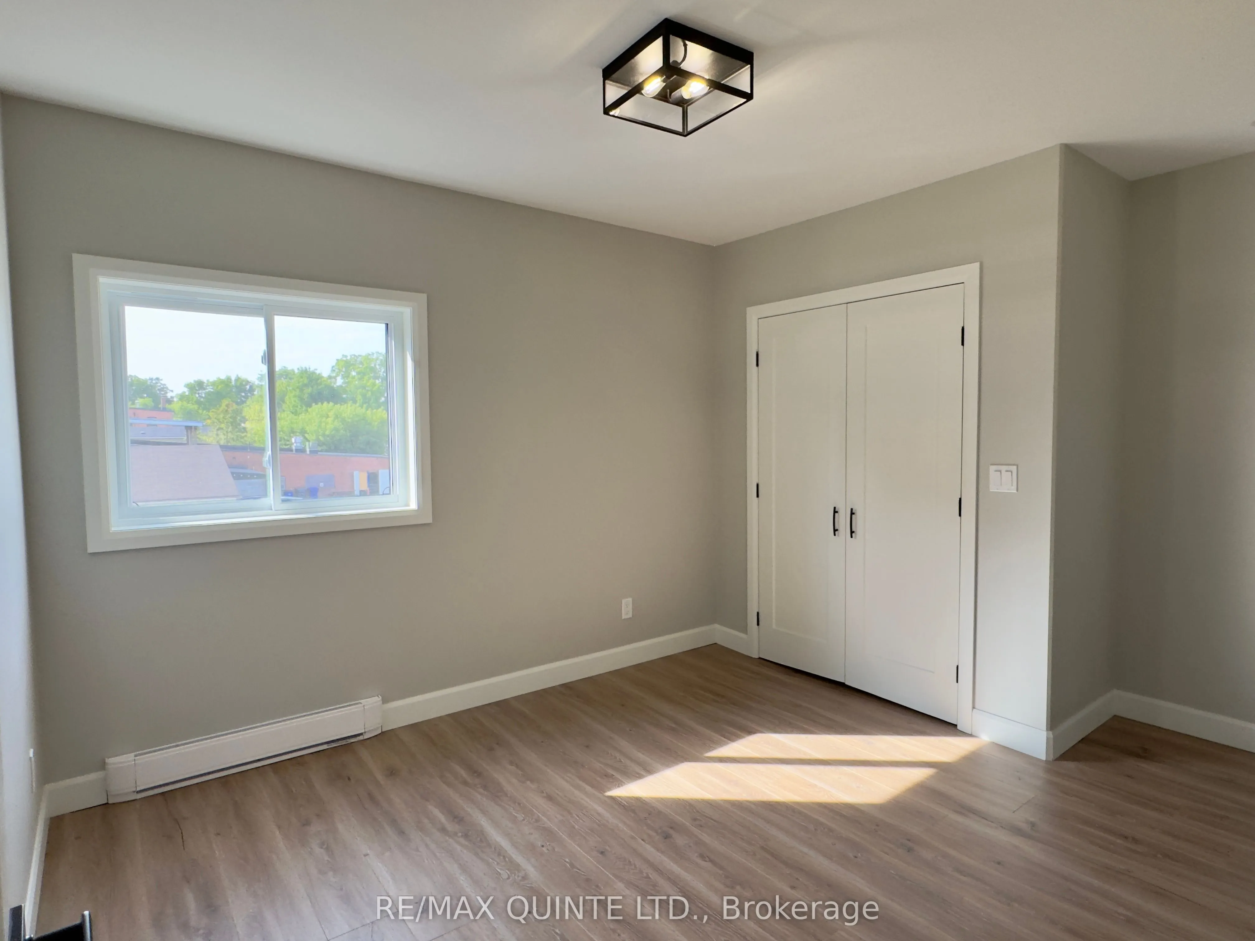 330 Victoria Street, #5