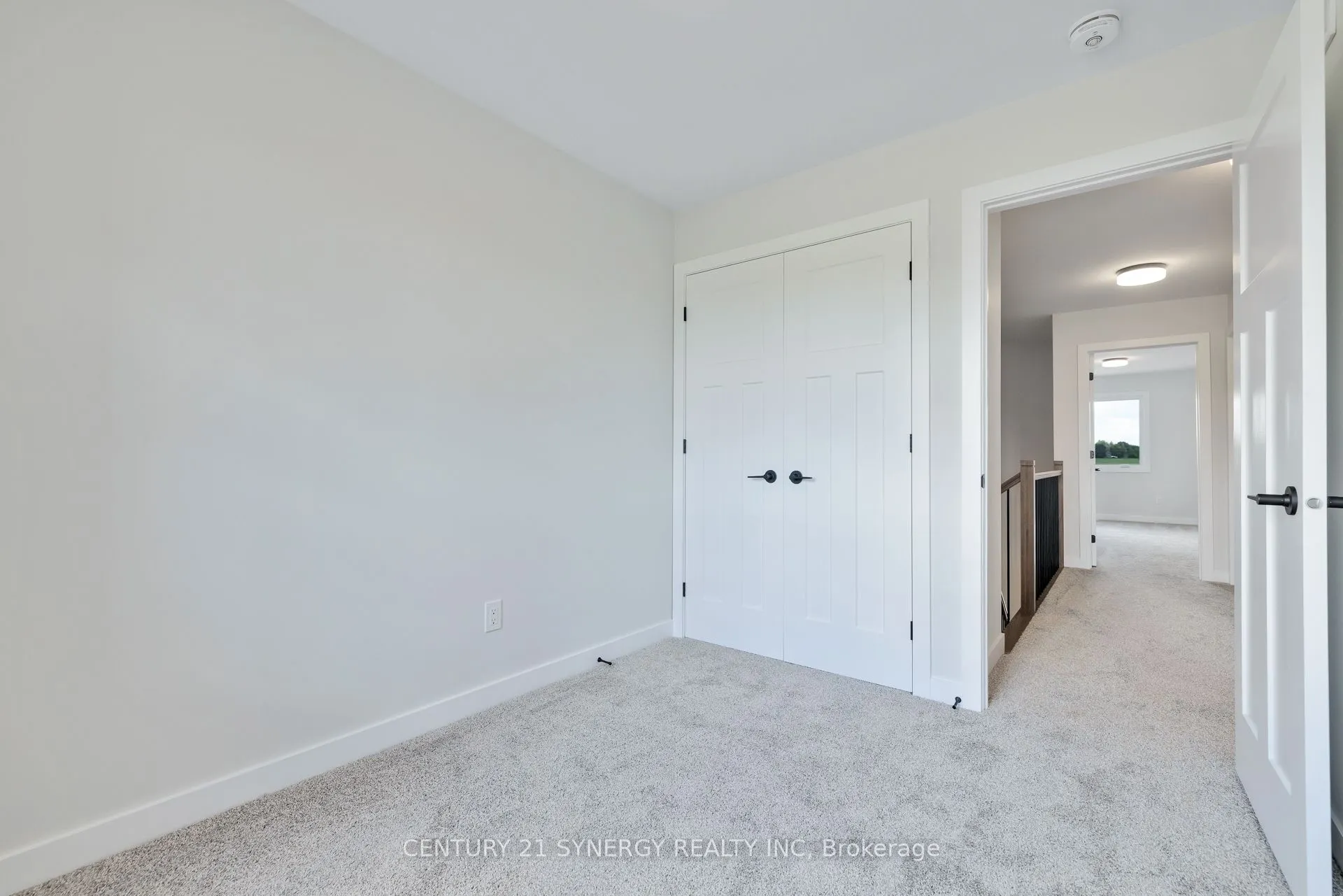 15 HELEN Street