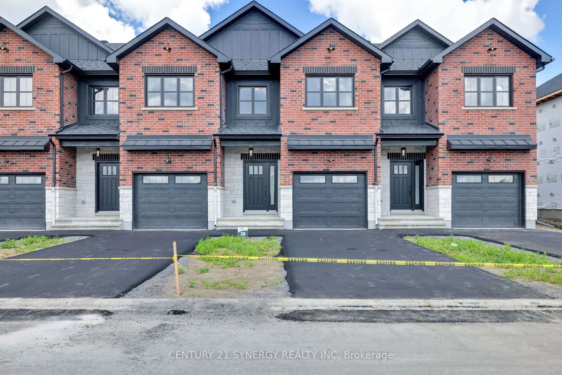 15 HELEN Street