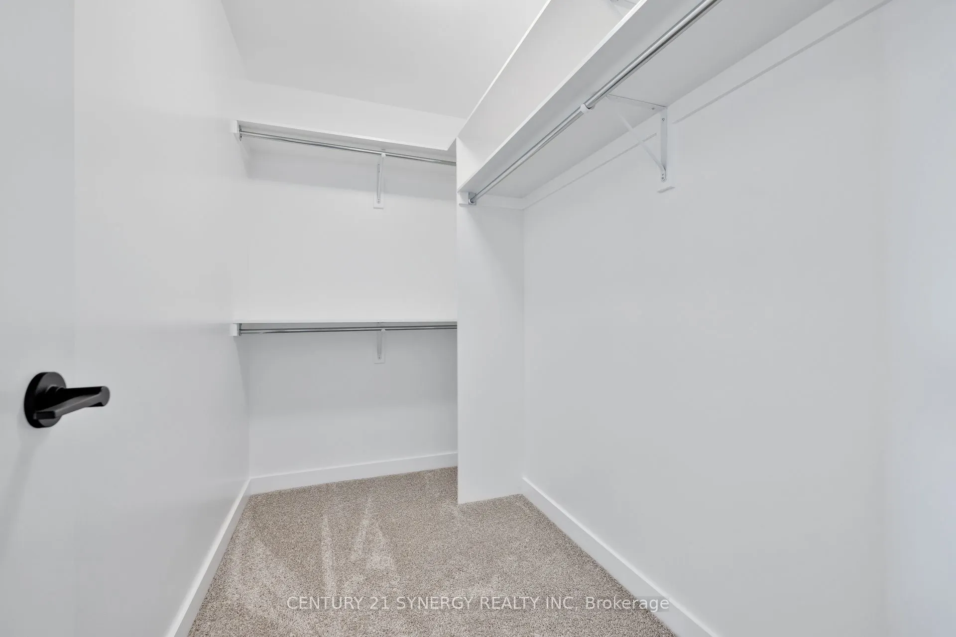 15 HELEN Street