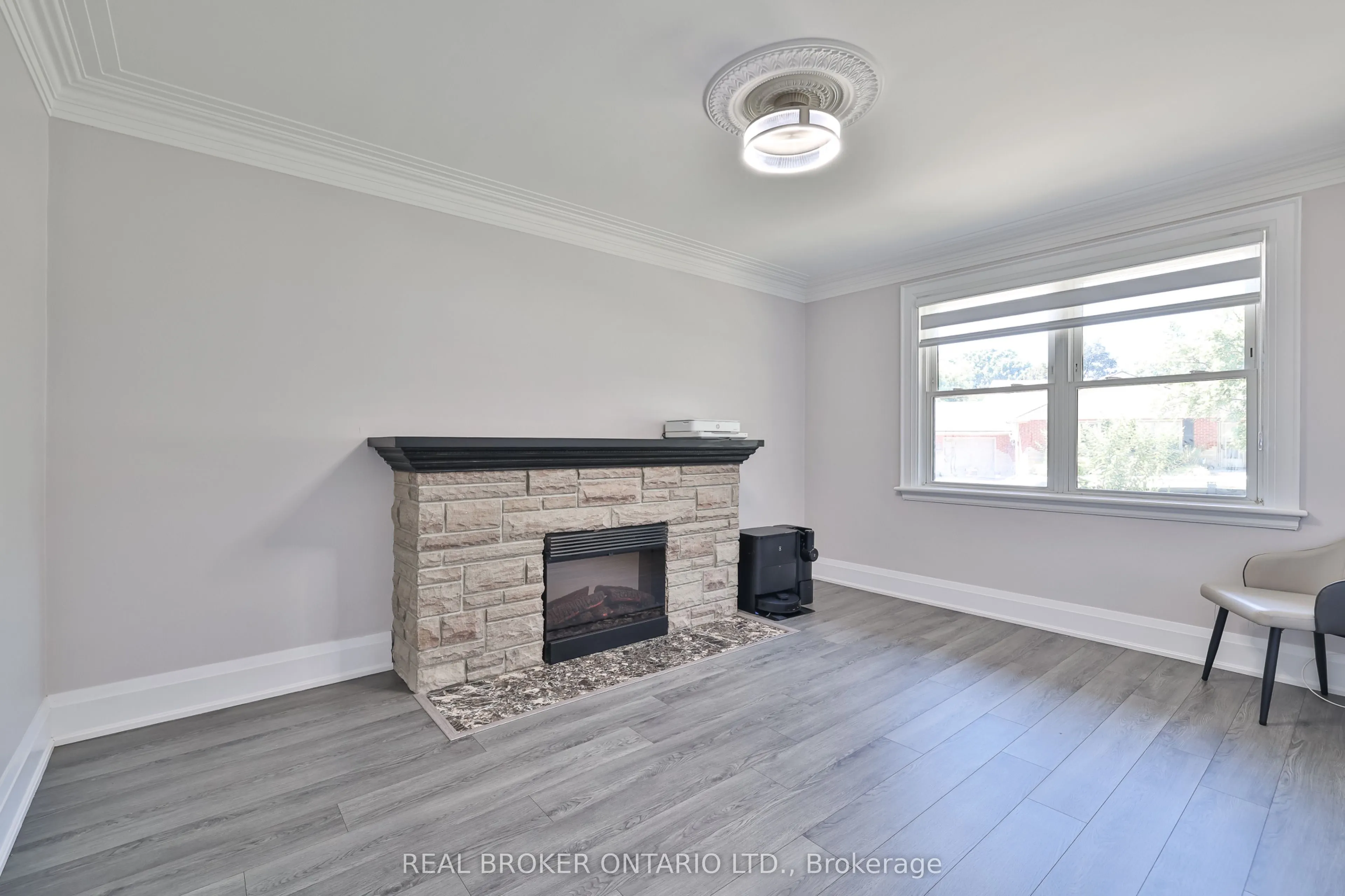 76 Randall Avenue