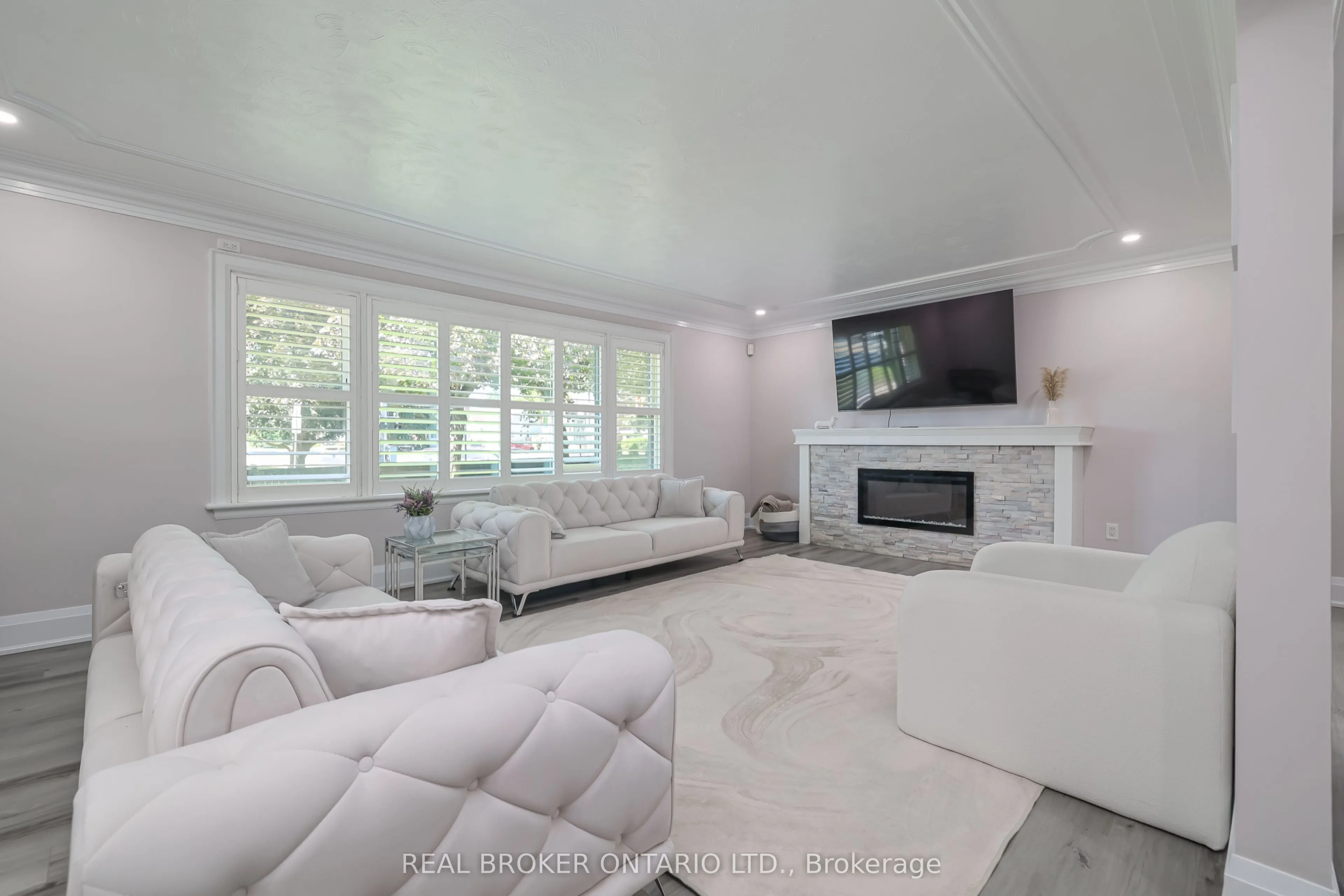 76 Randall Avenue