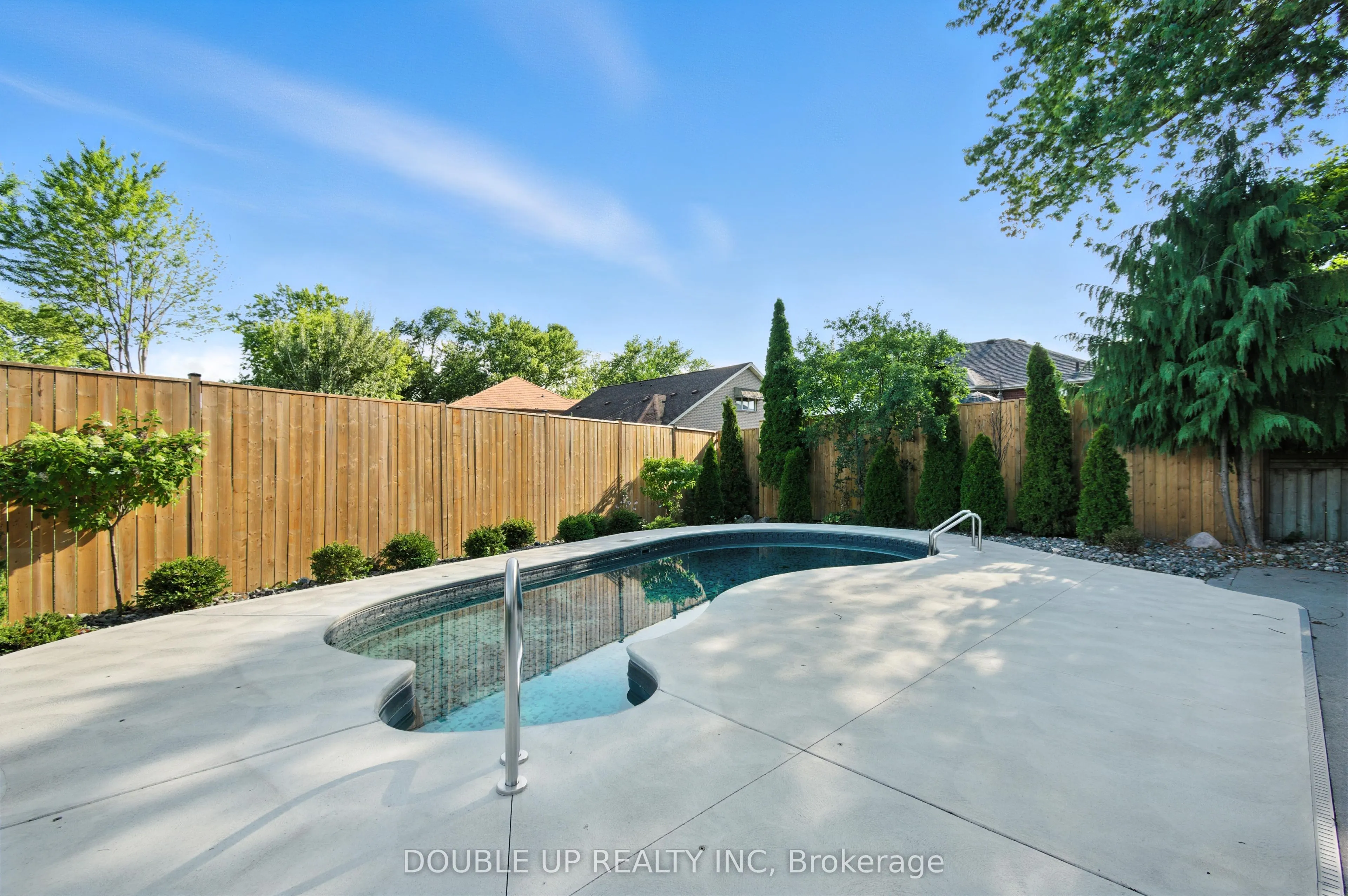 435 Country Club Drive