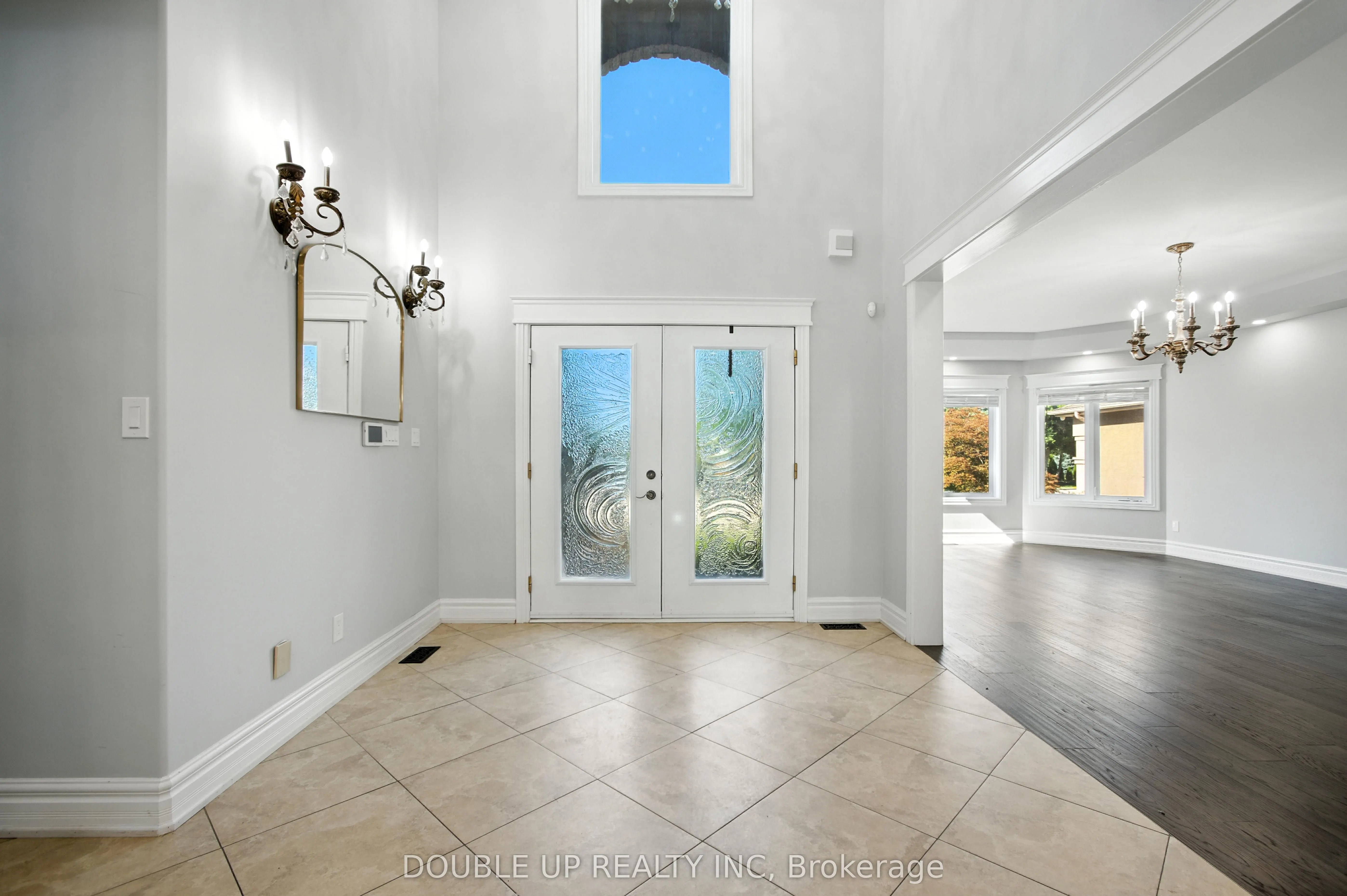 435 Country Club Drive
