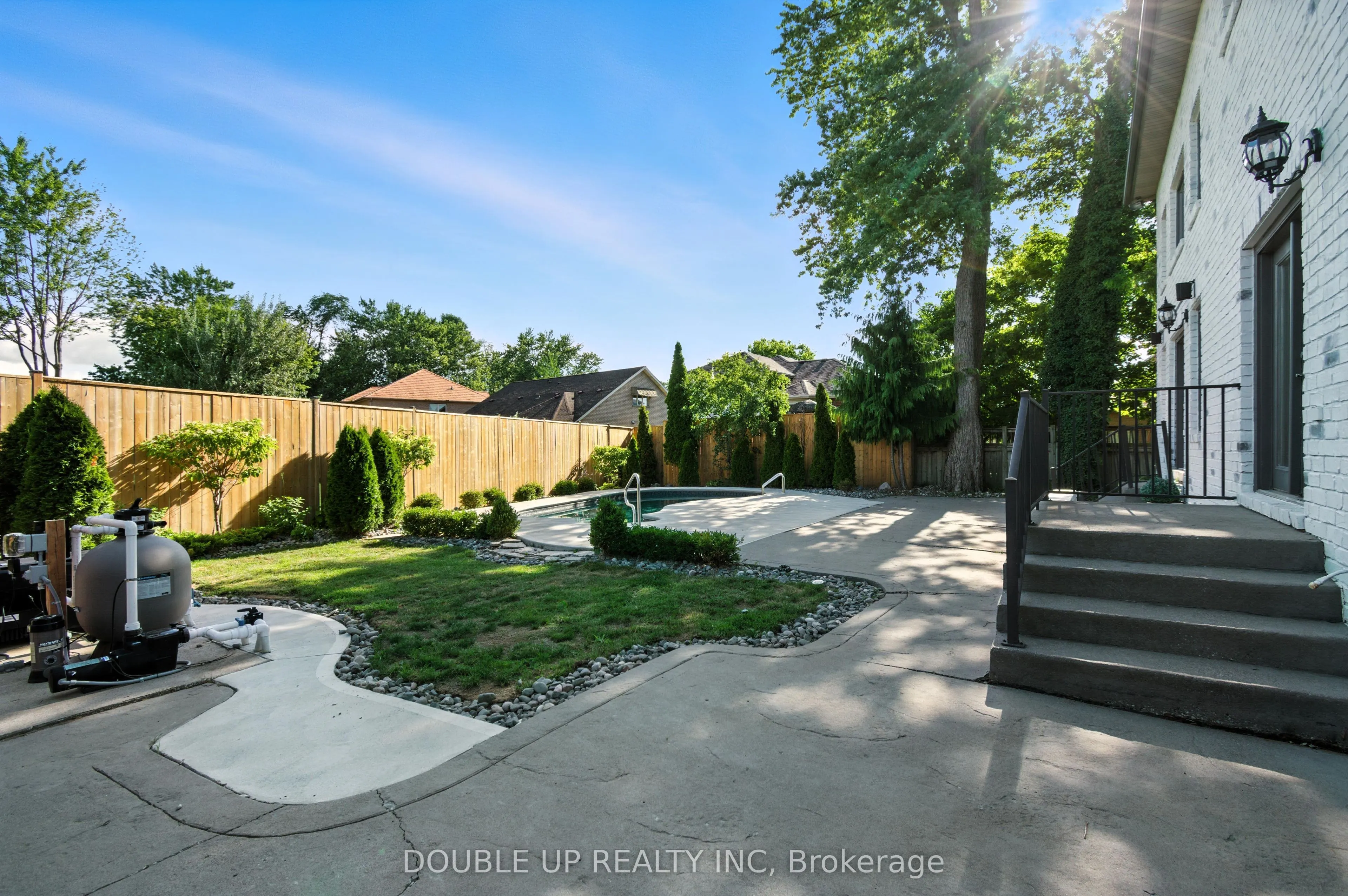 435 Country Club Drive