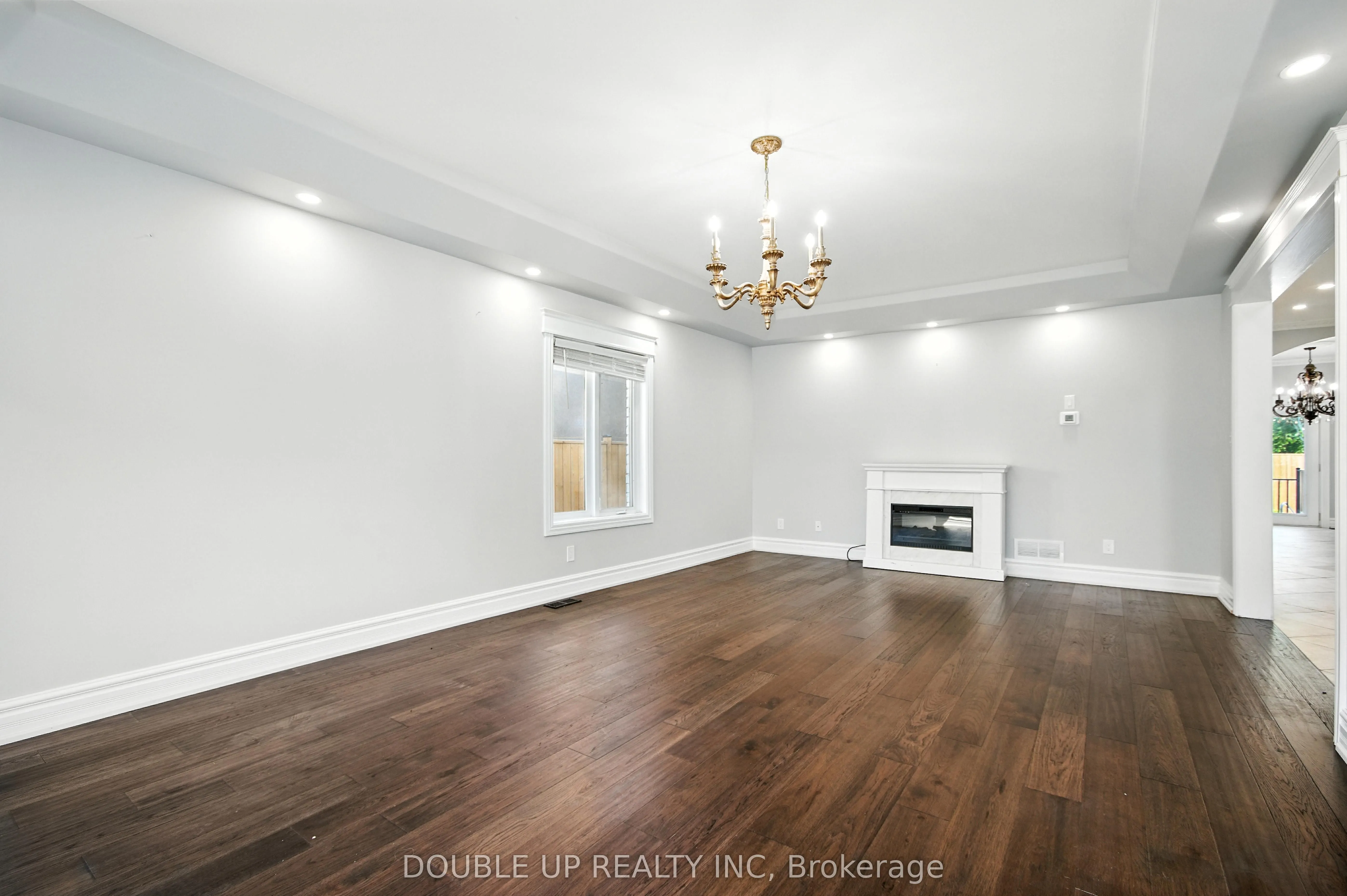 435 Country Club Drive