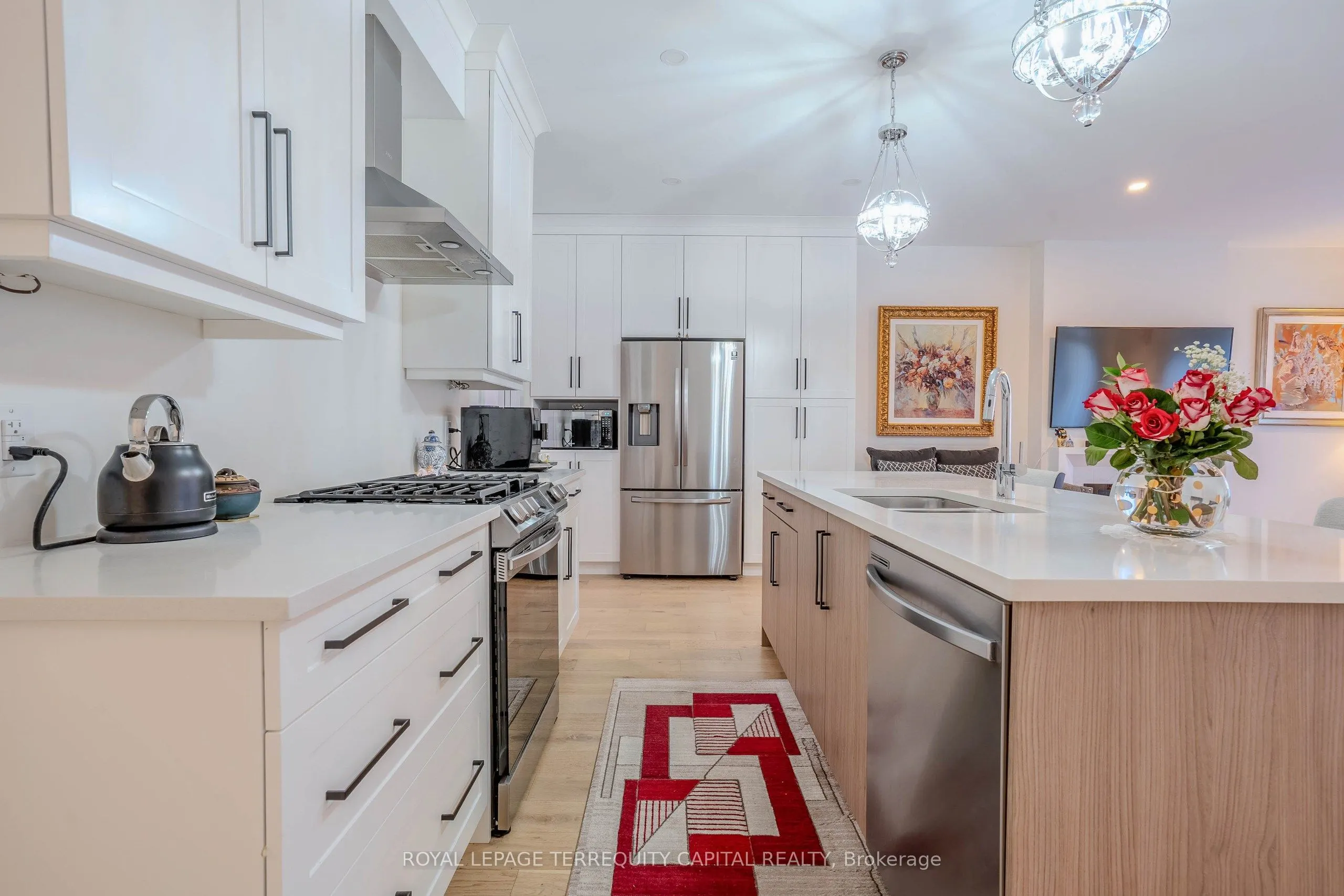 8974 Willoughby Drive, #19