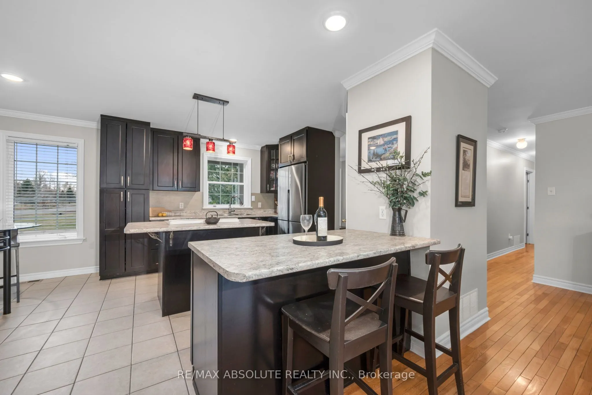 1601 Shauna Crescent