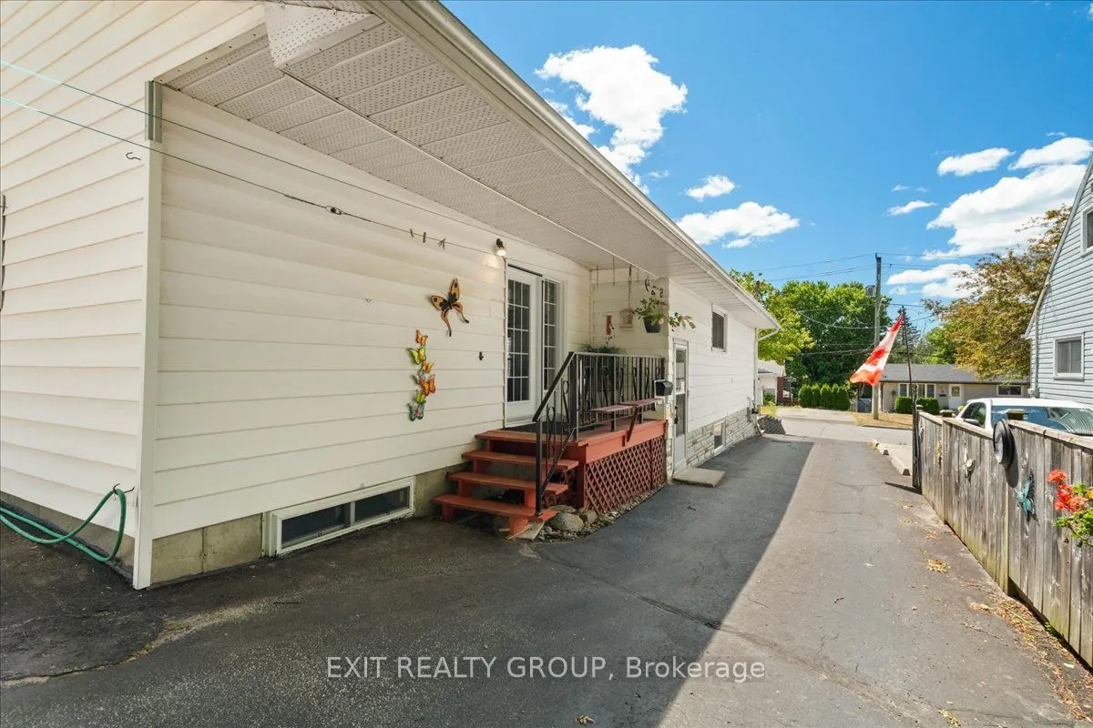 28 Kidd Avenue