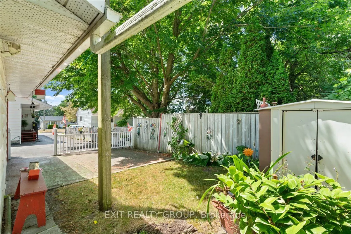 28 Kidd Avenue