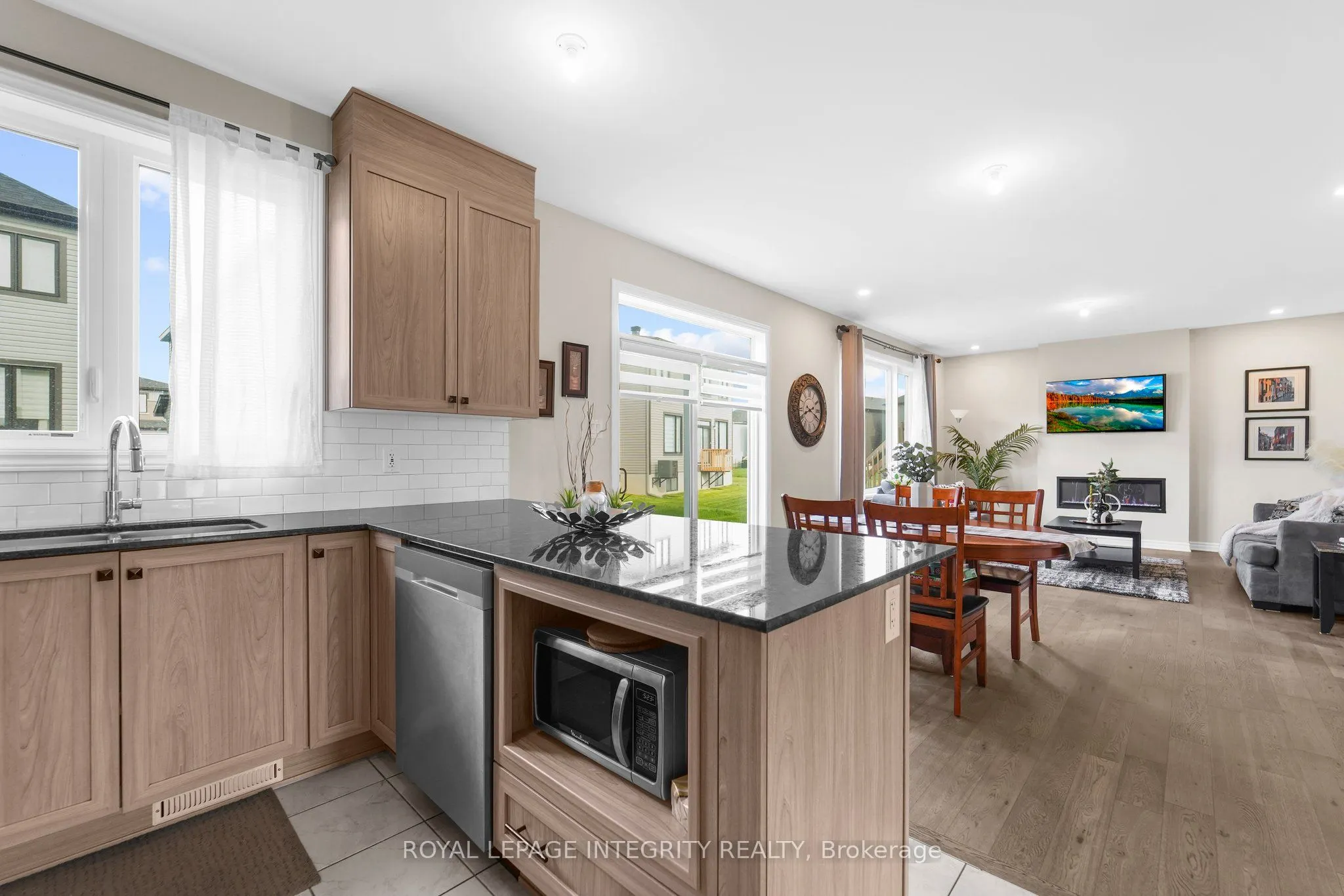 724 Vennecy Terrace