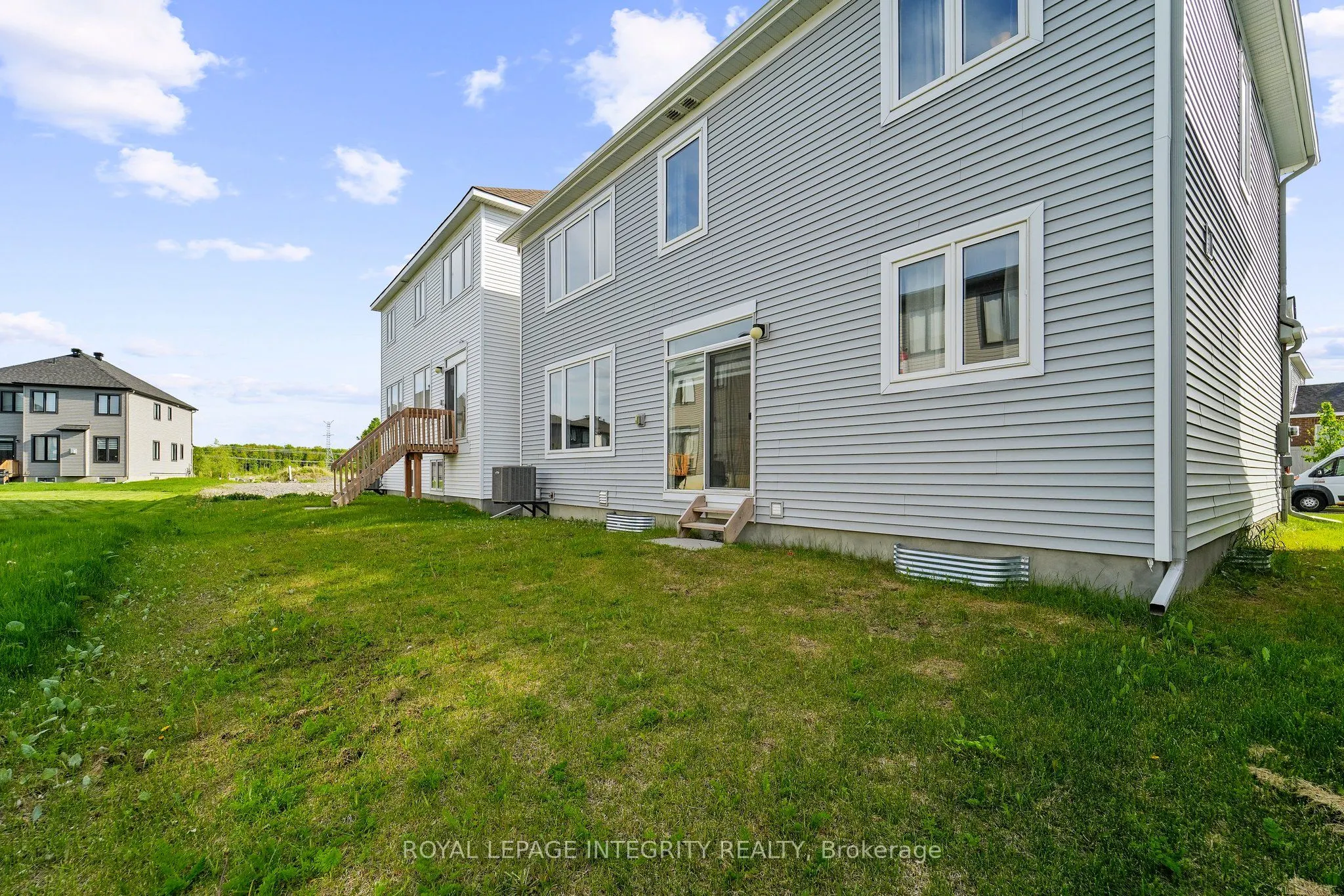 724 Vennecy Terrace