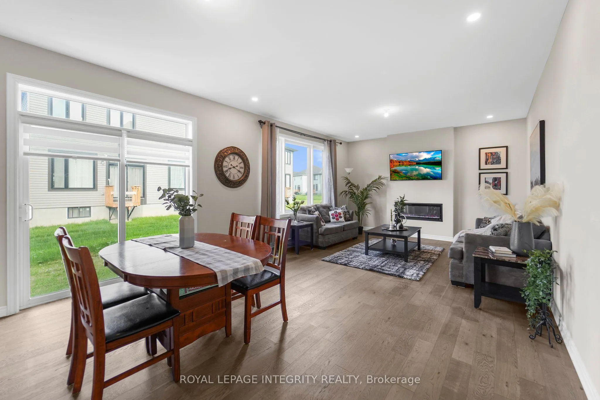 724 Vennecy Terrace