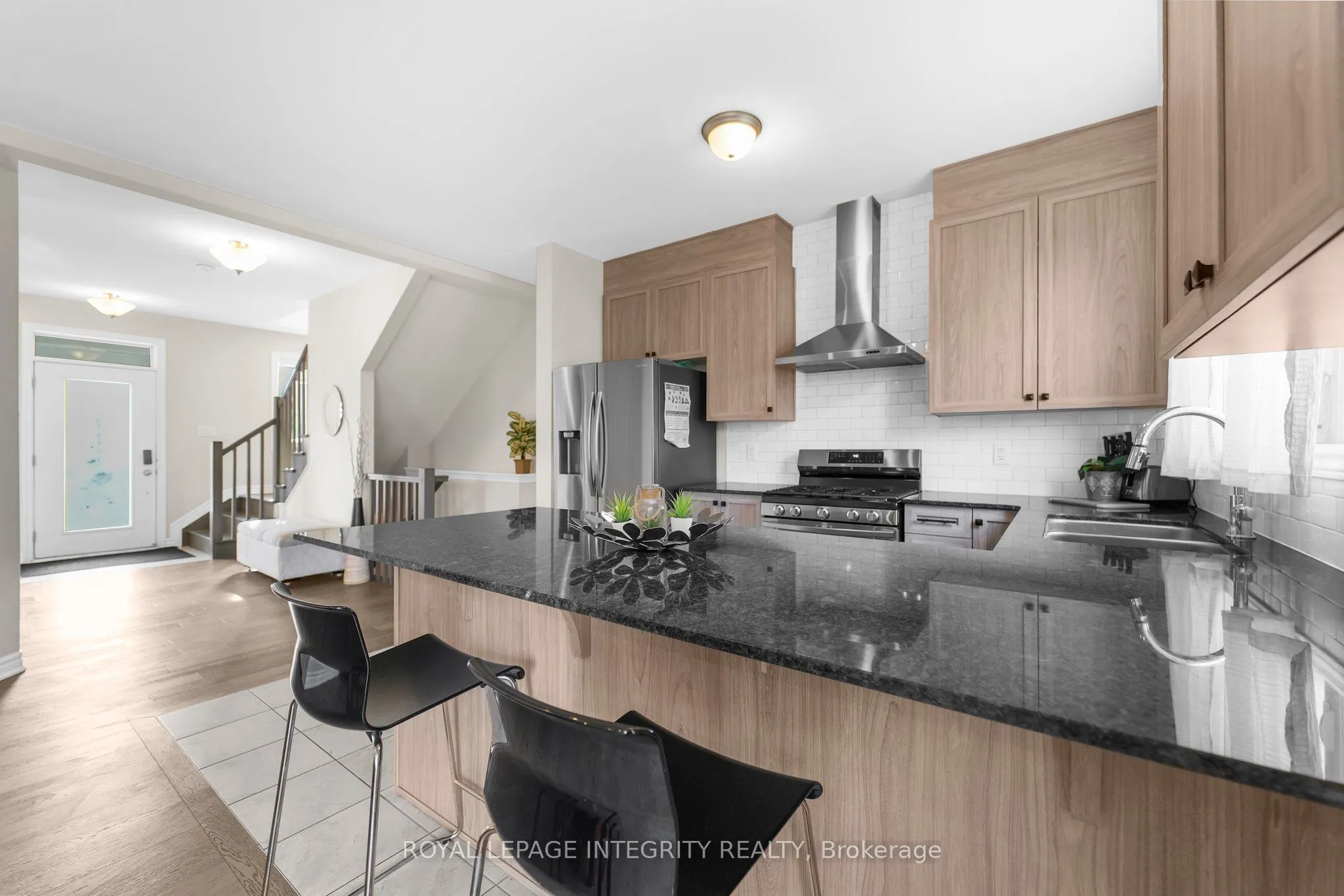 724 Vennecy Terrace