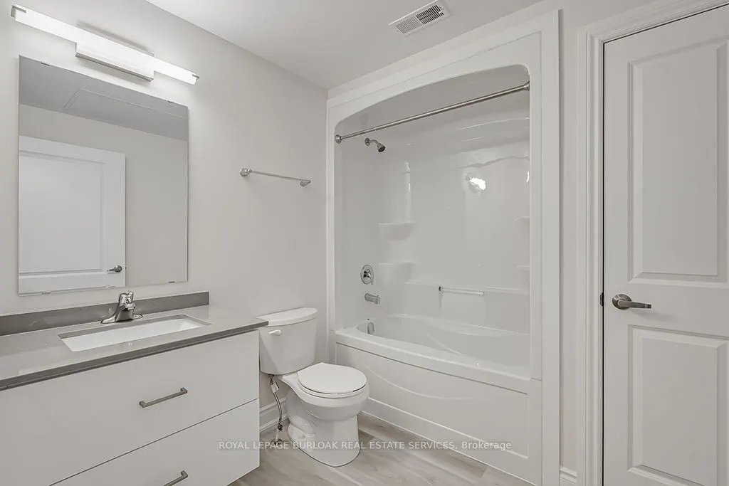 259 King Street E, #3A