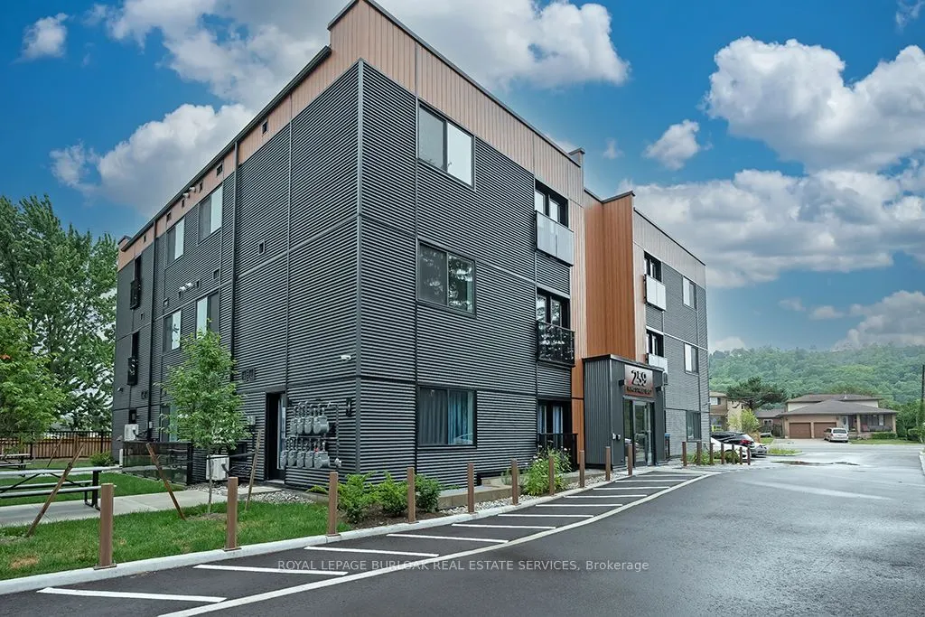 259 King Street E, #3A