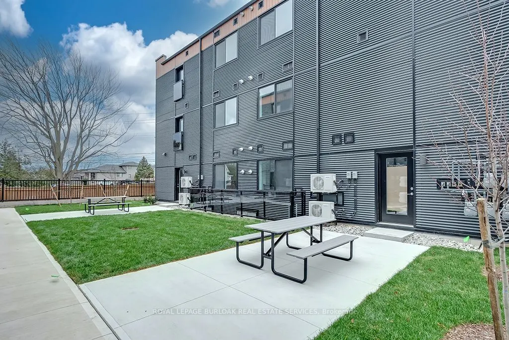 259 King Street E, #3A