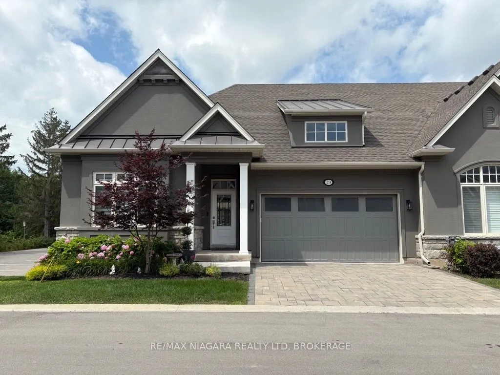 23 Sassafras Row, #18