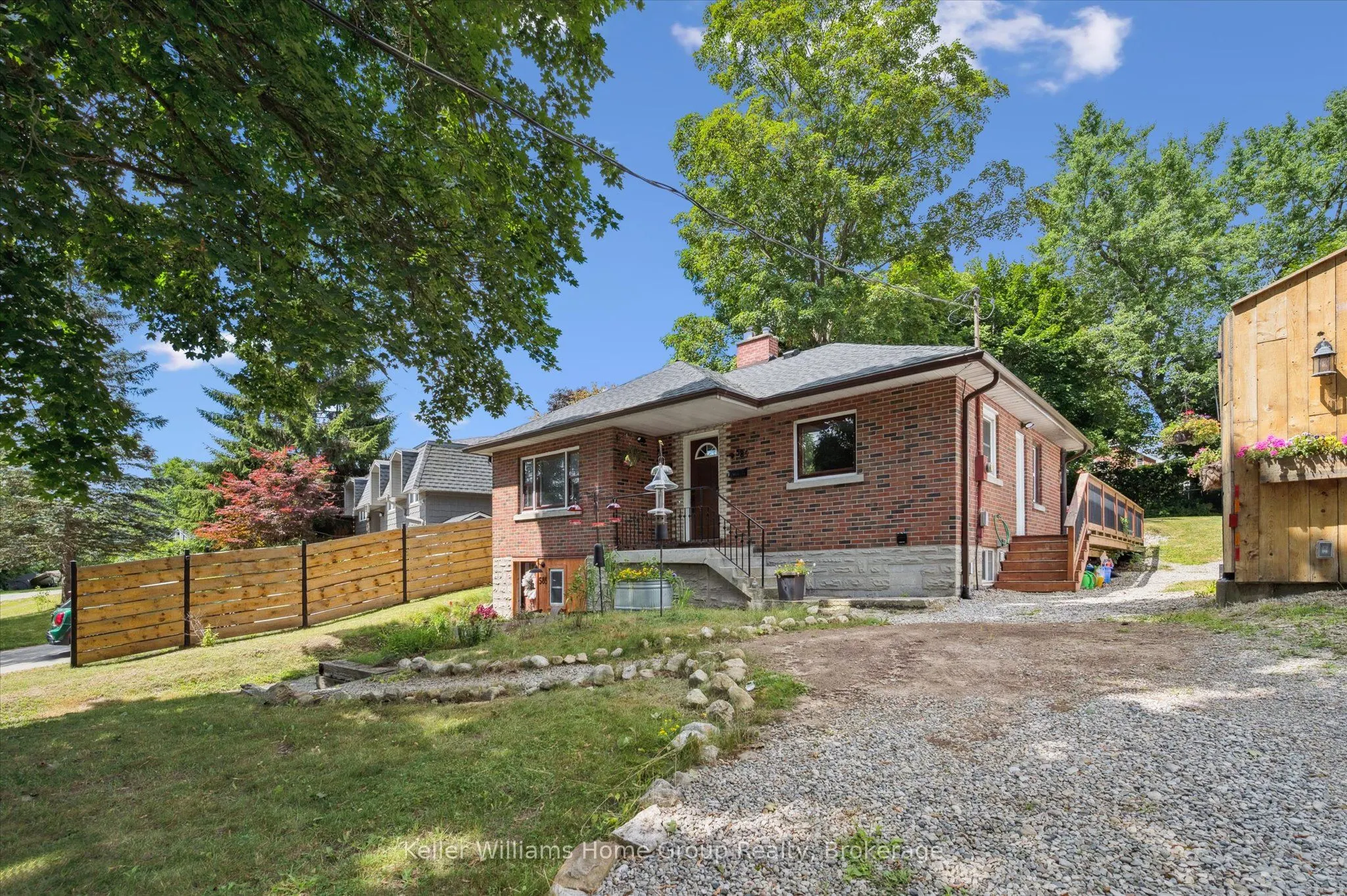 585 Blair Street