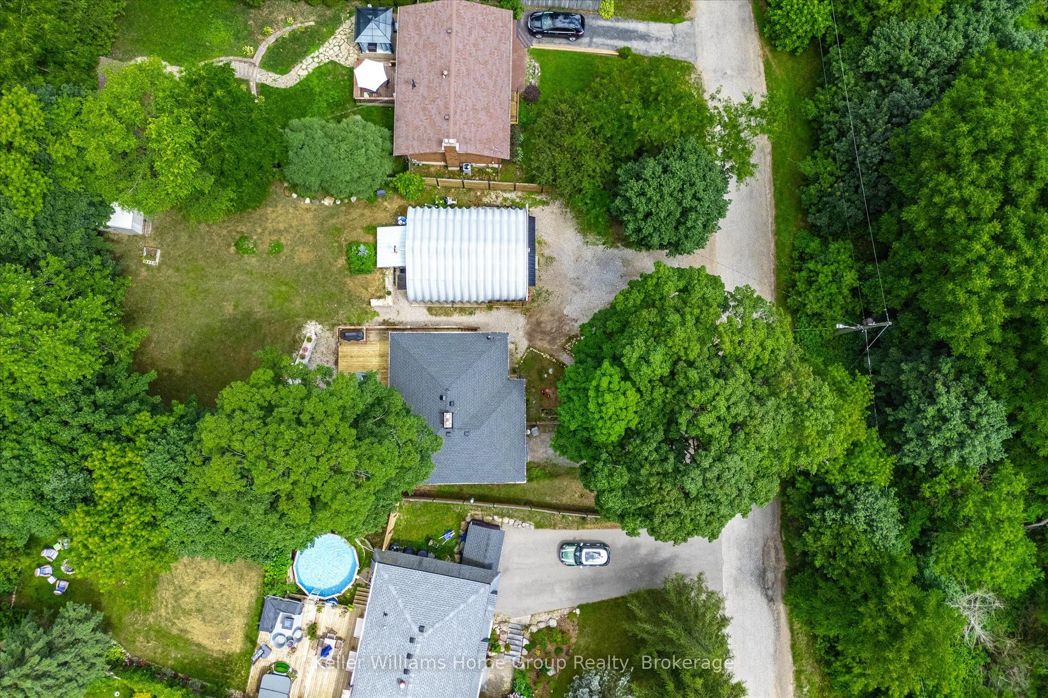 585 Blair Street