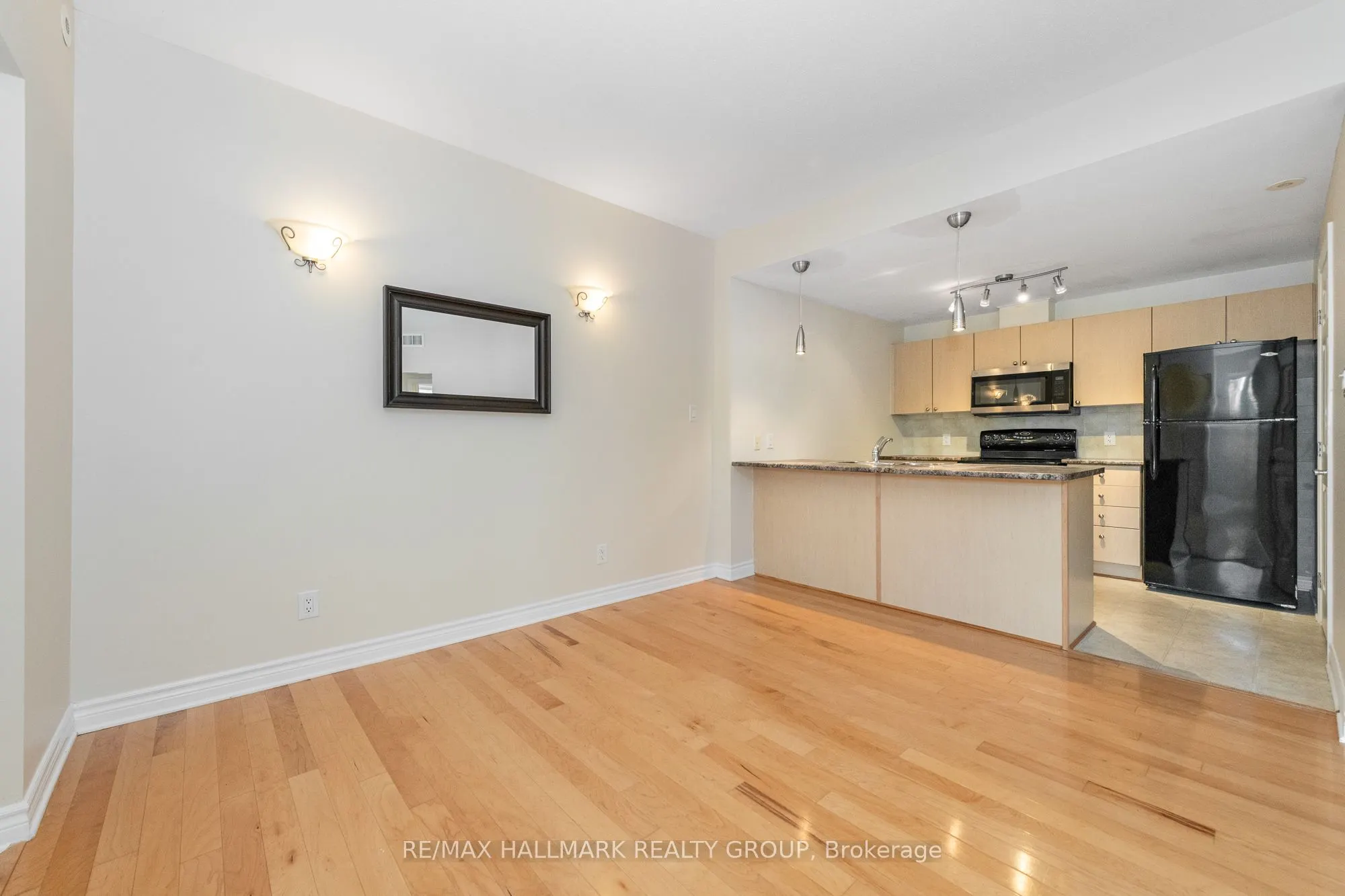 1101 Stittsville Main Street, #D