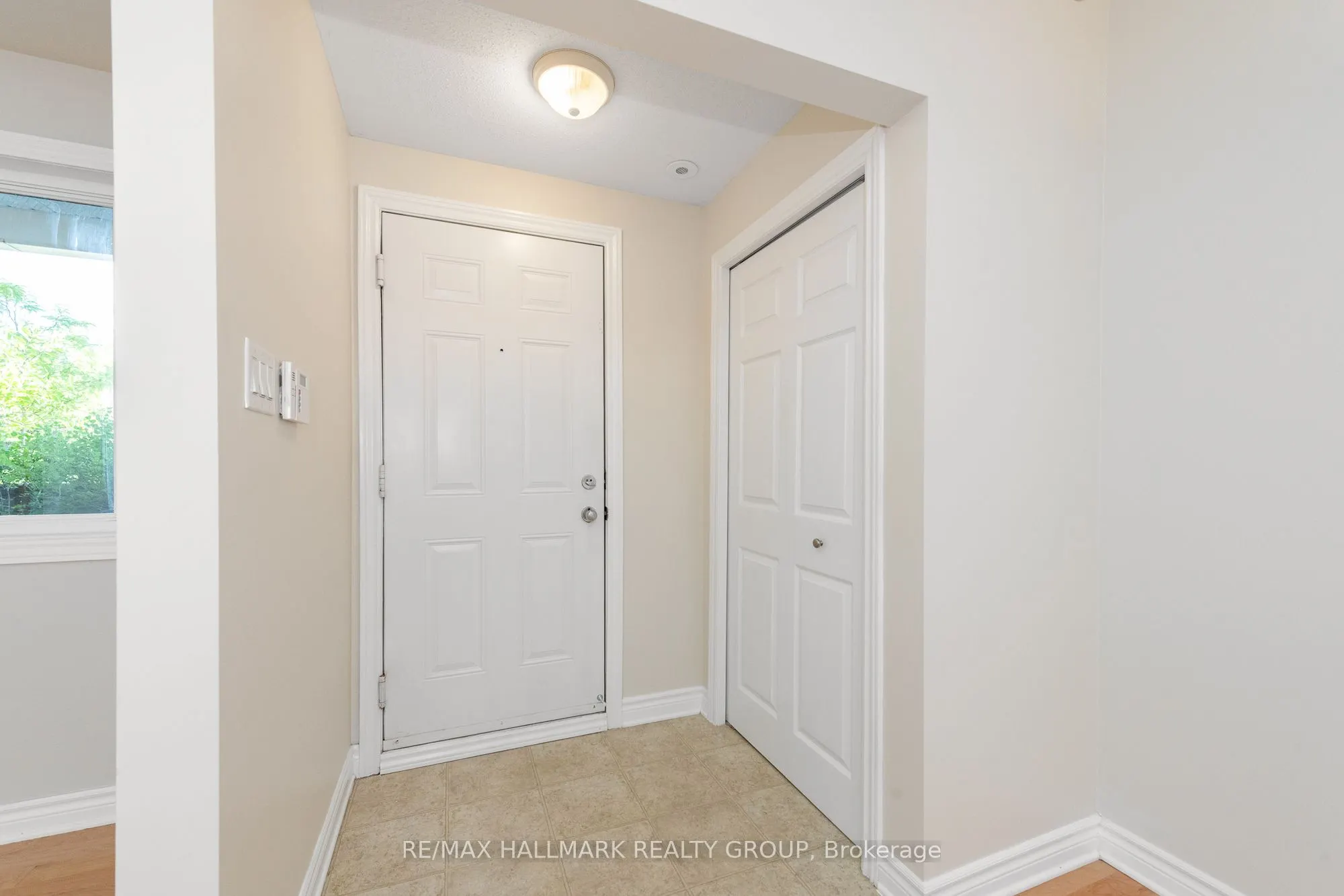 1101 Stittsville Main Street, #D