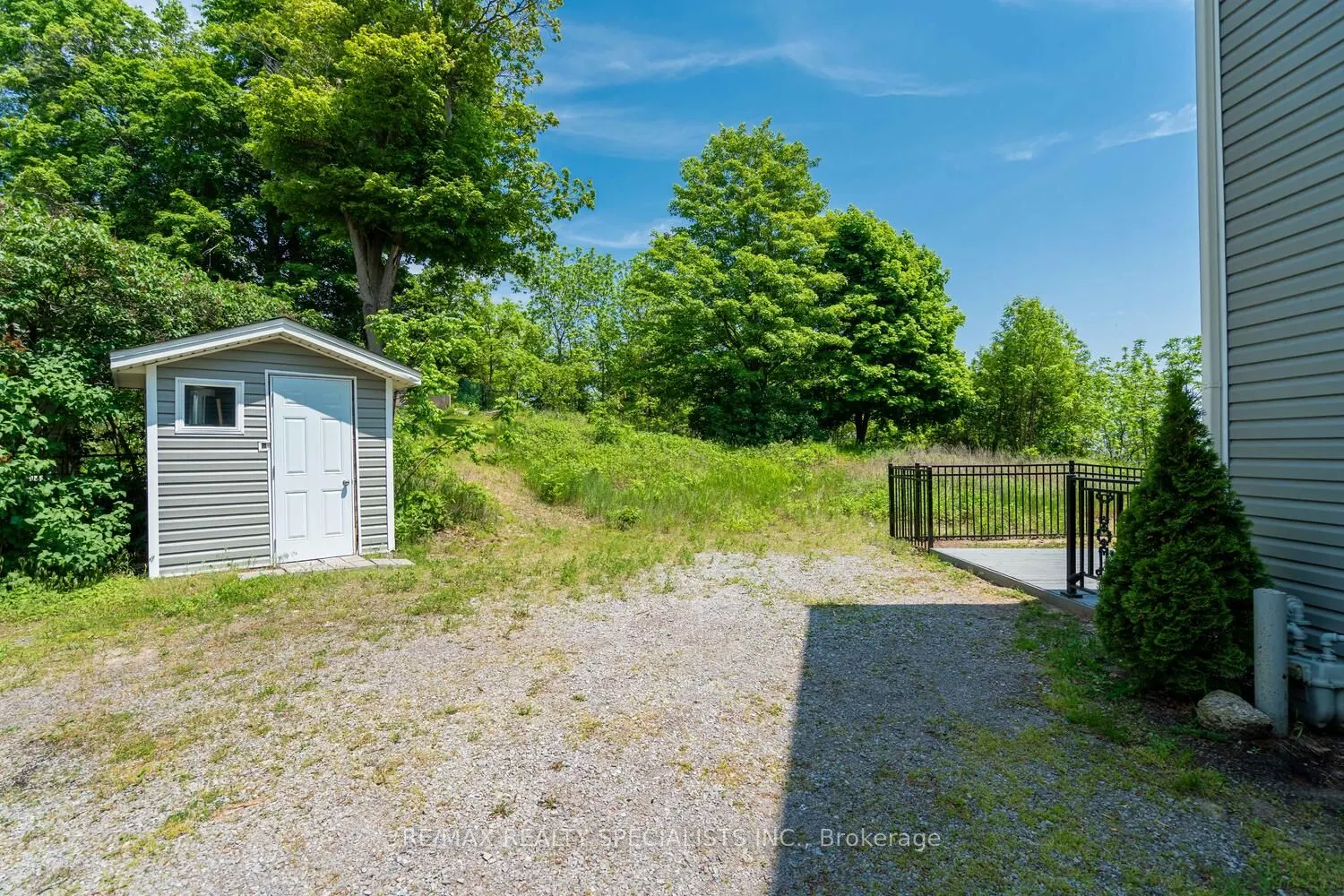 532 RIDGEWAY Road