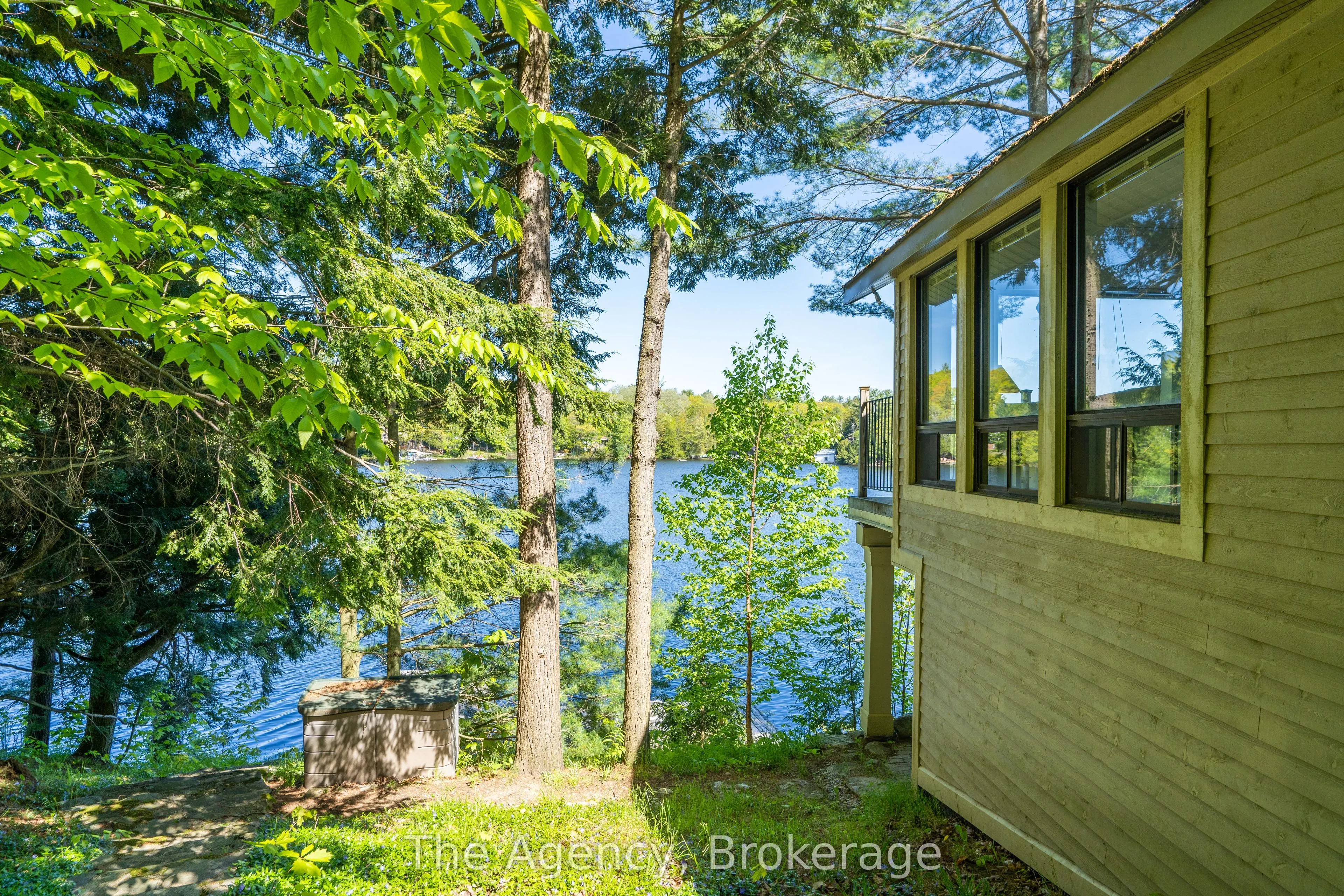 1059 Hallet Road