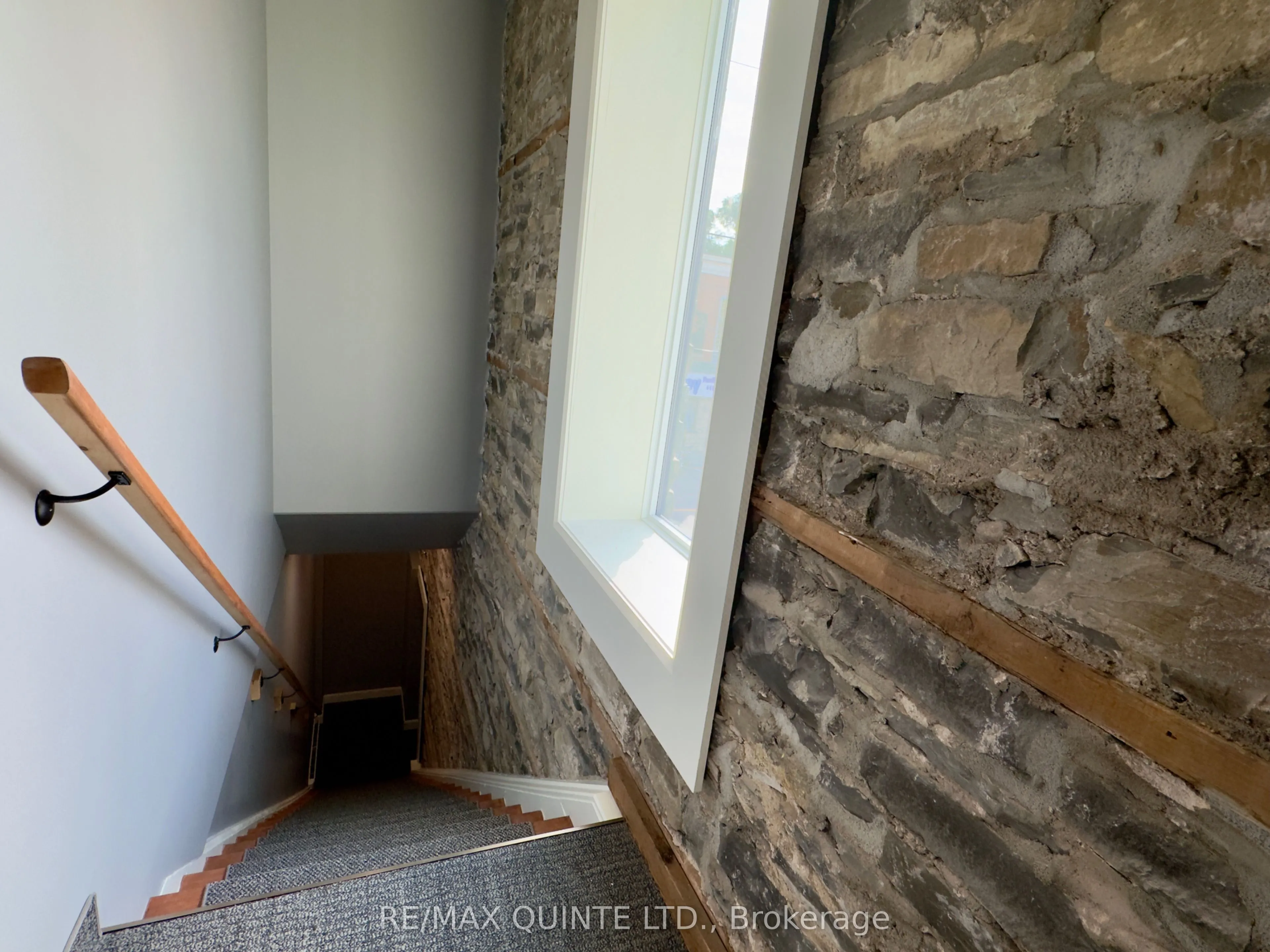 330 Victoria Street, #6