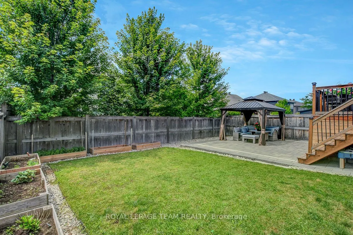 879 Percival Crescent