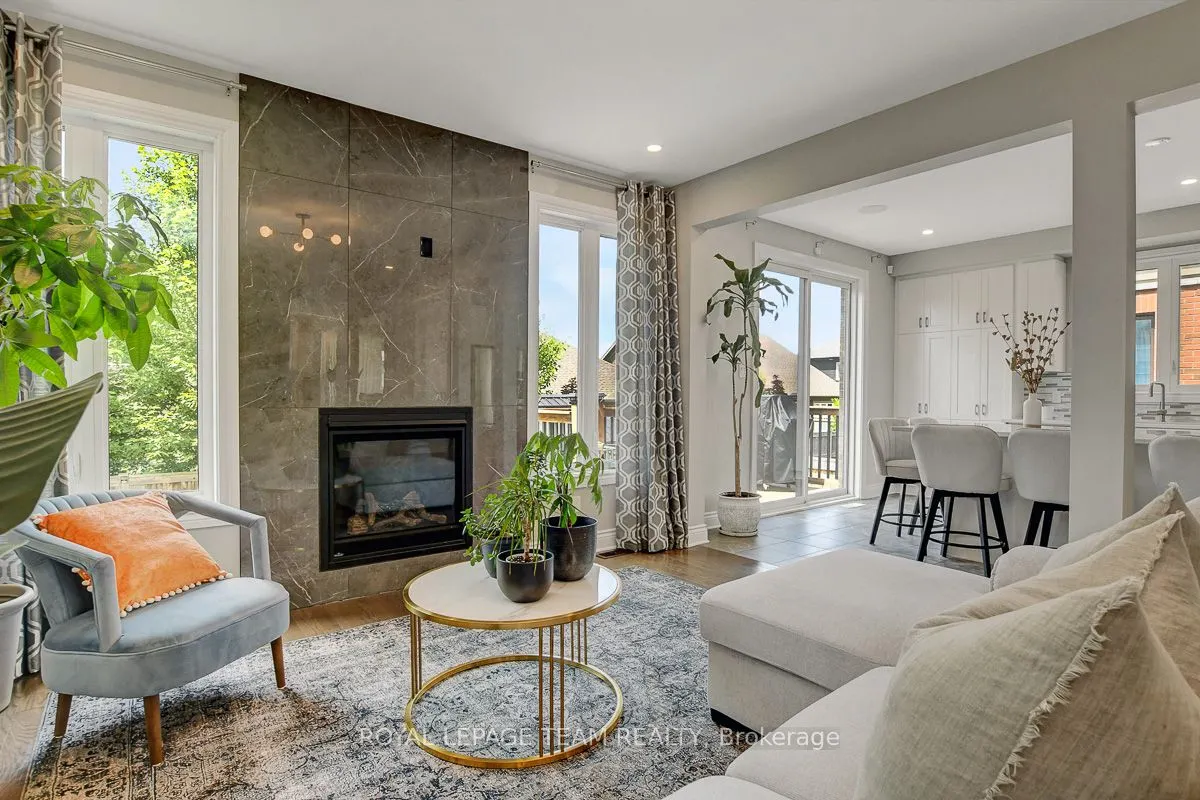 879 Percival Crescent