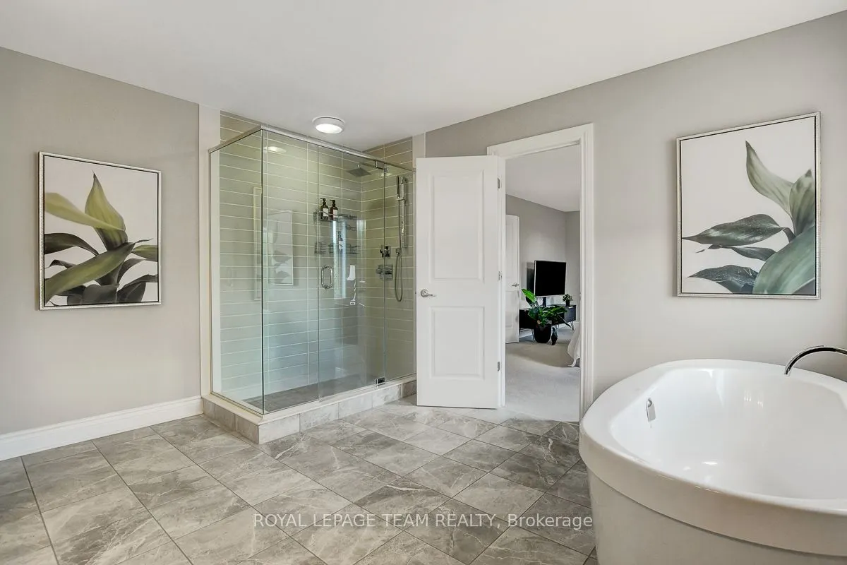 879 Percival Crescent