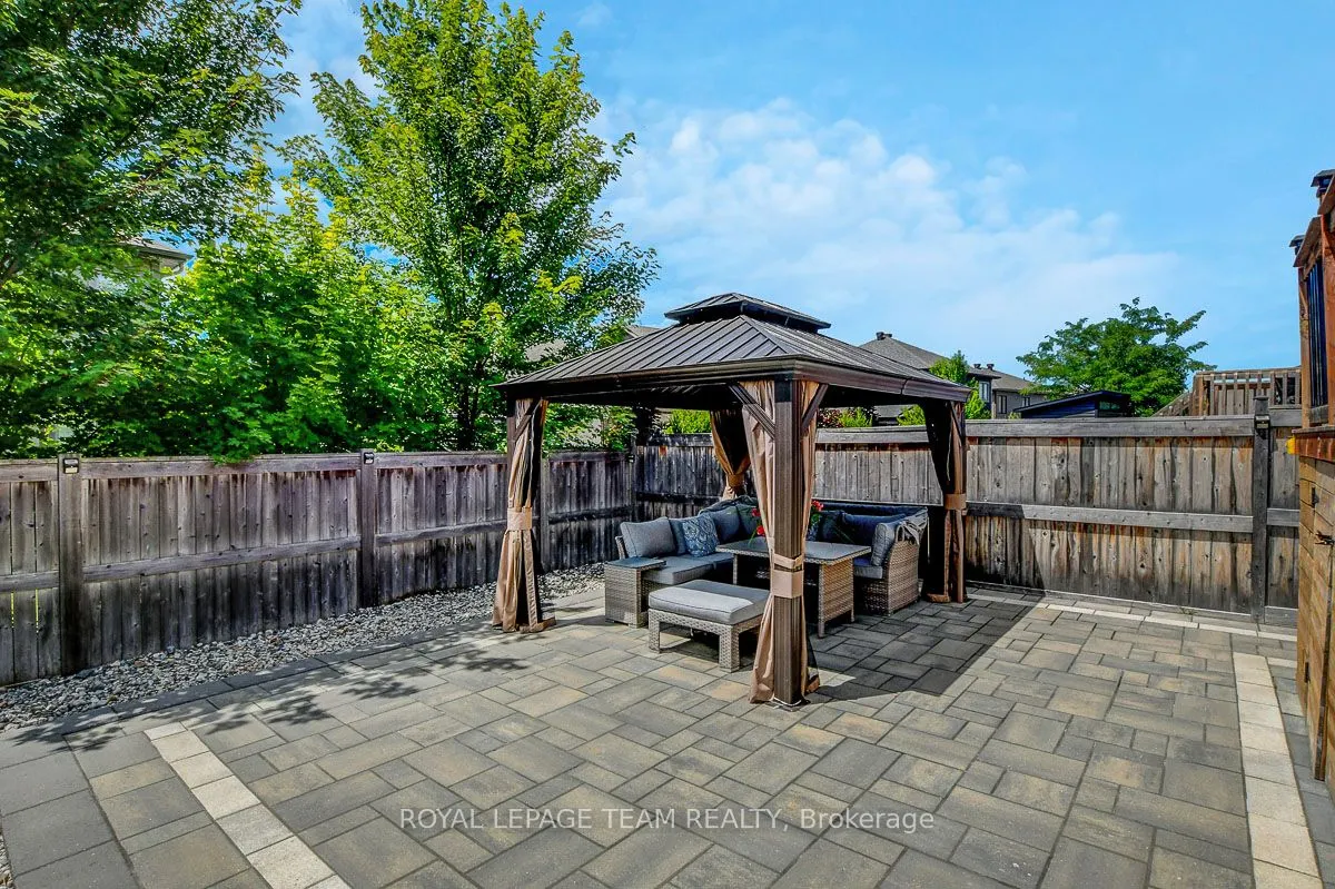 879 Percival Crescent