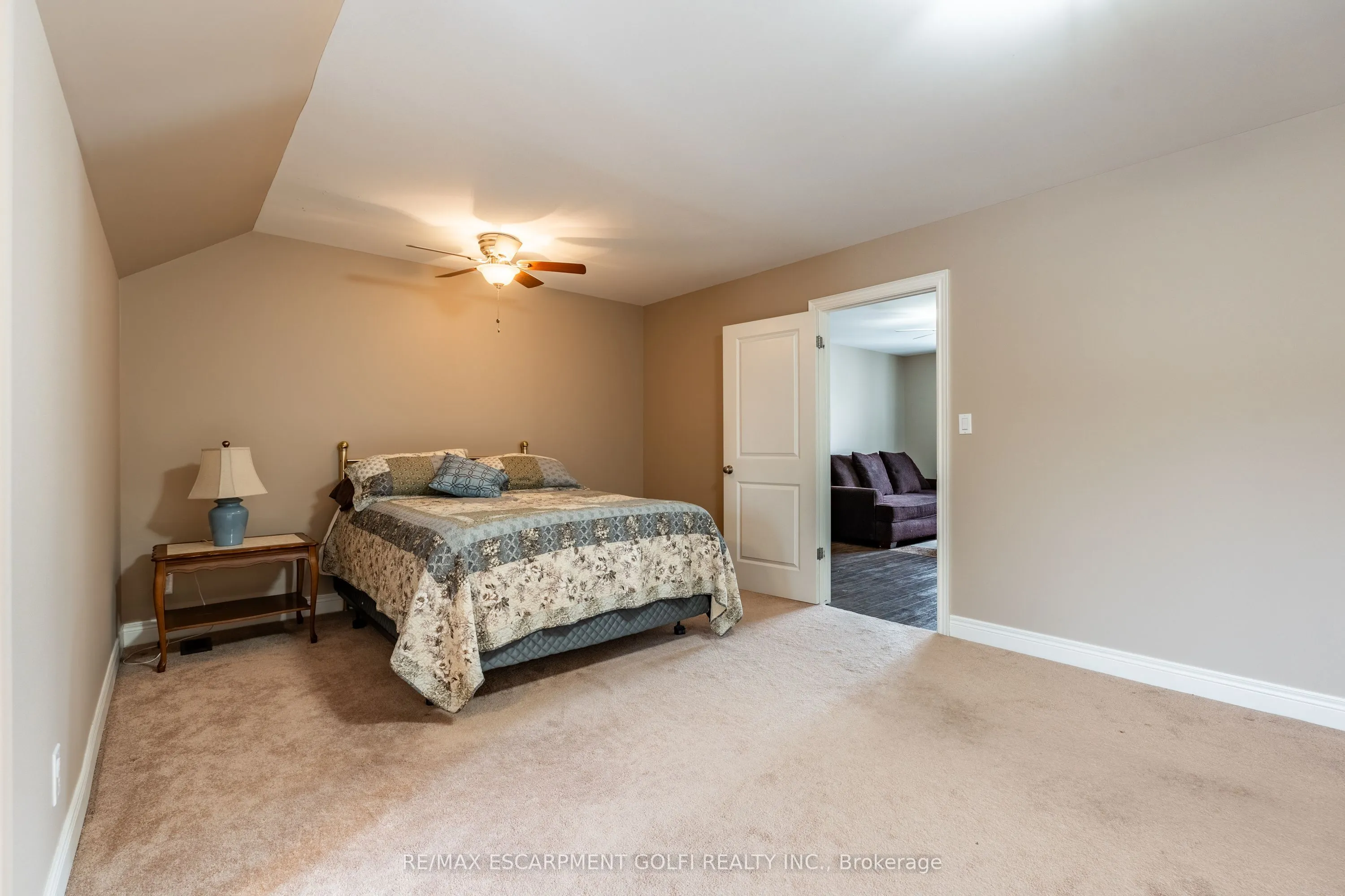 6186 Dorchester Road, #106