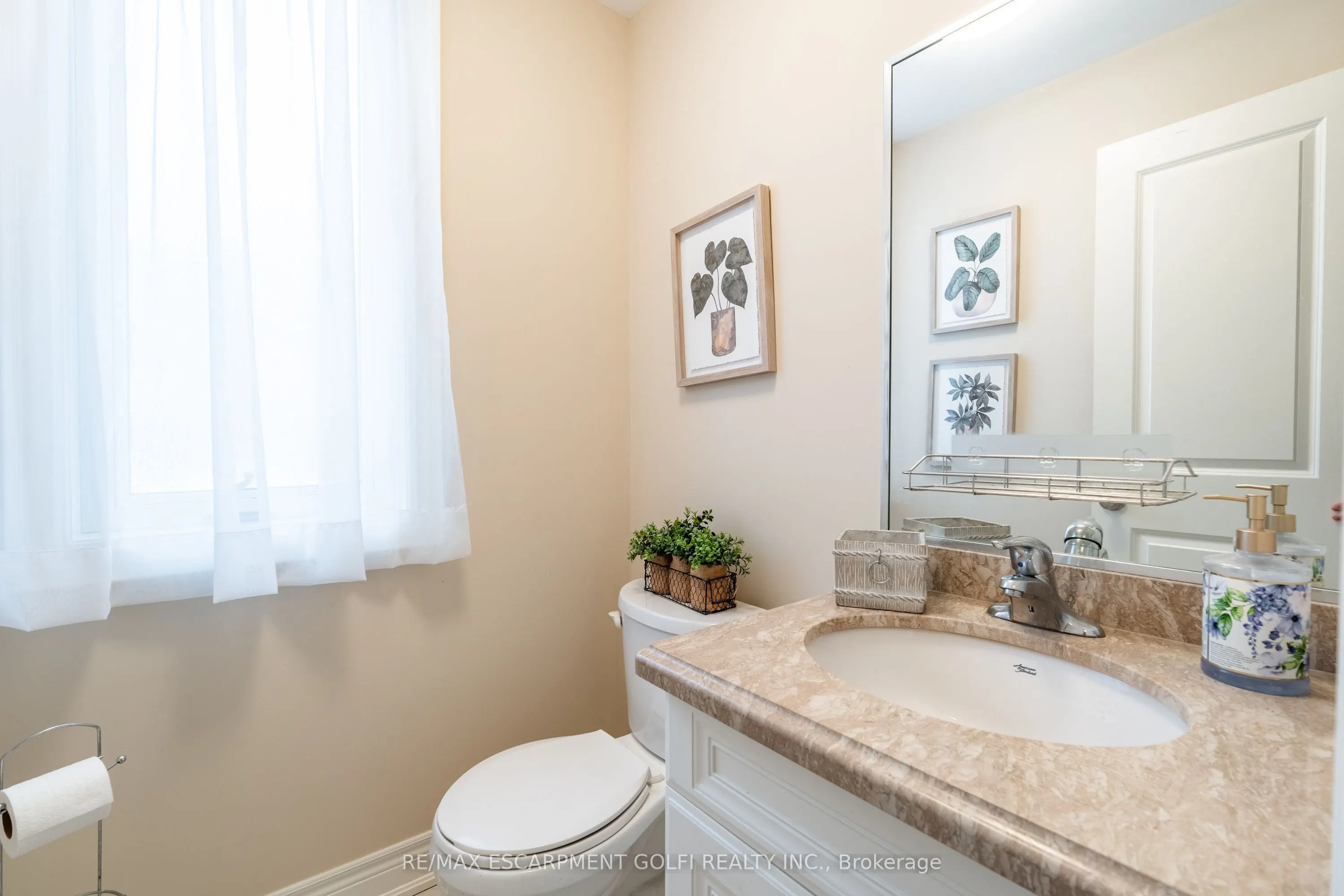 6186 Dorchester Road, #106