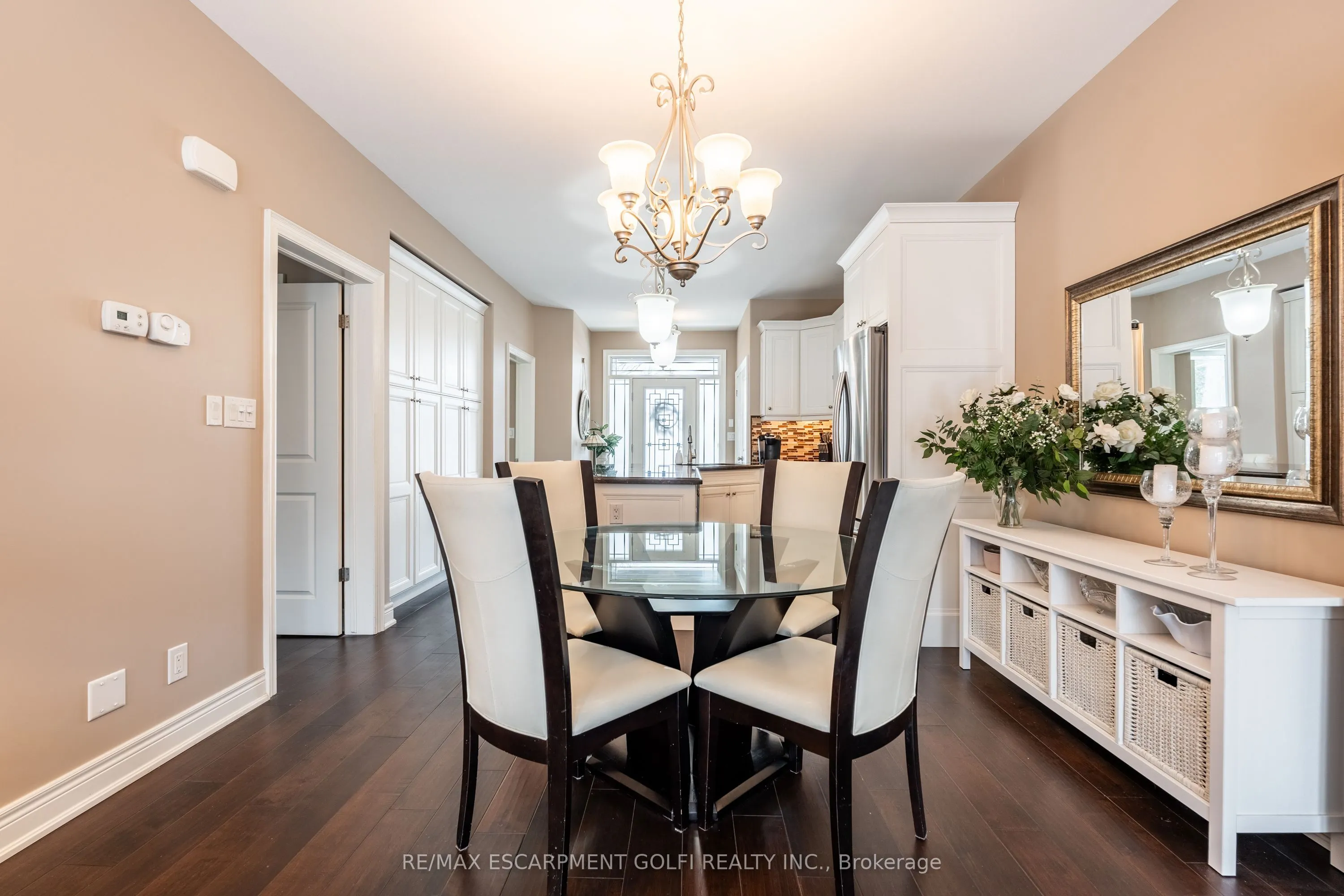 6186 Dorchester Road, #106