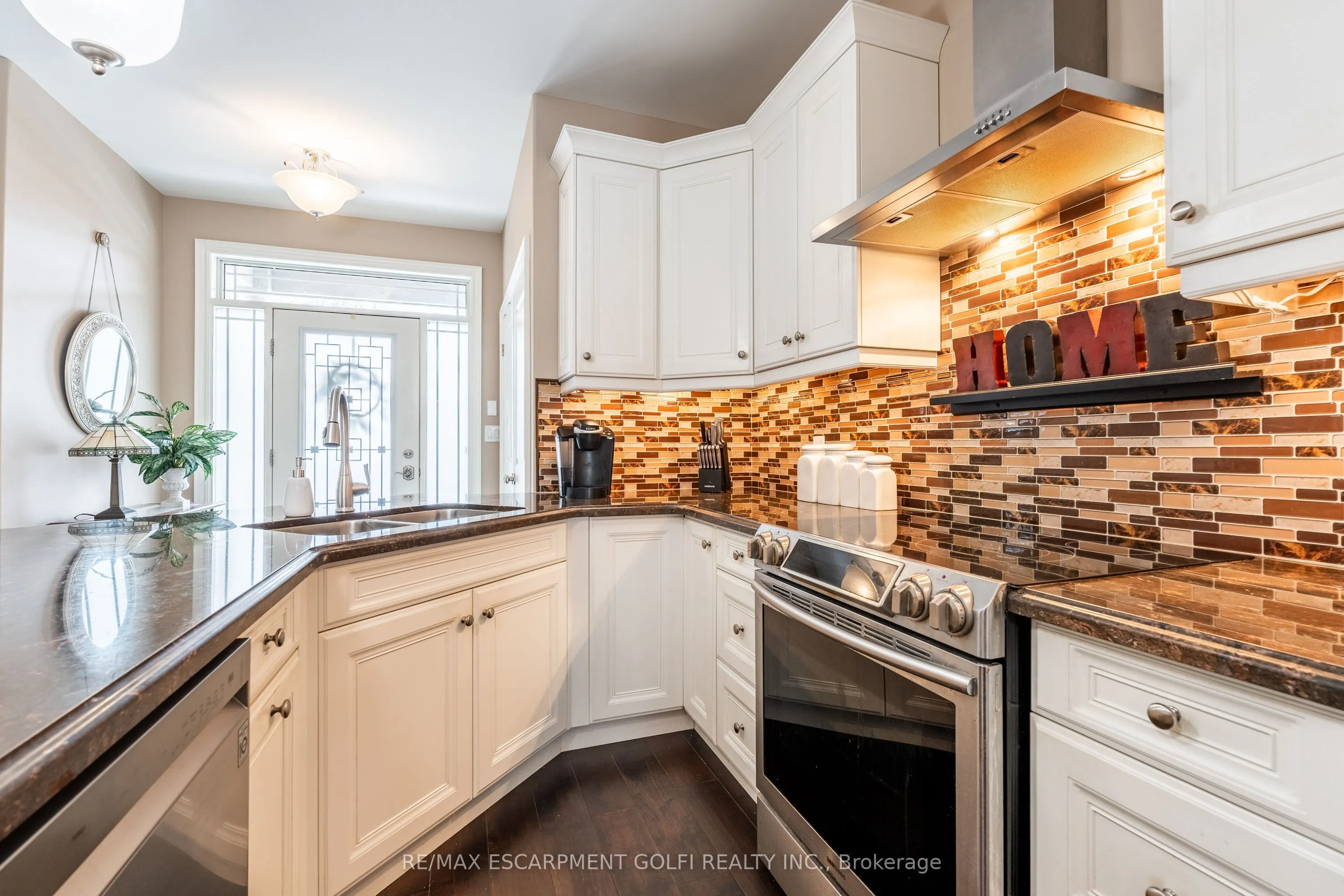 6186 Dorchester Road, #106