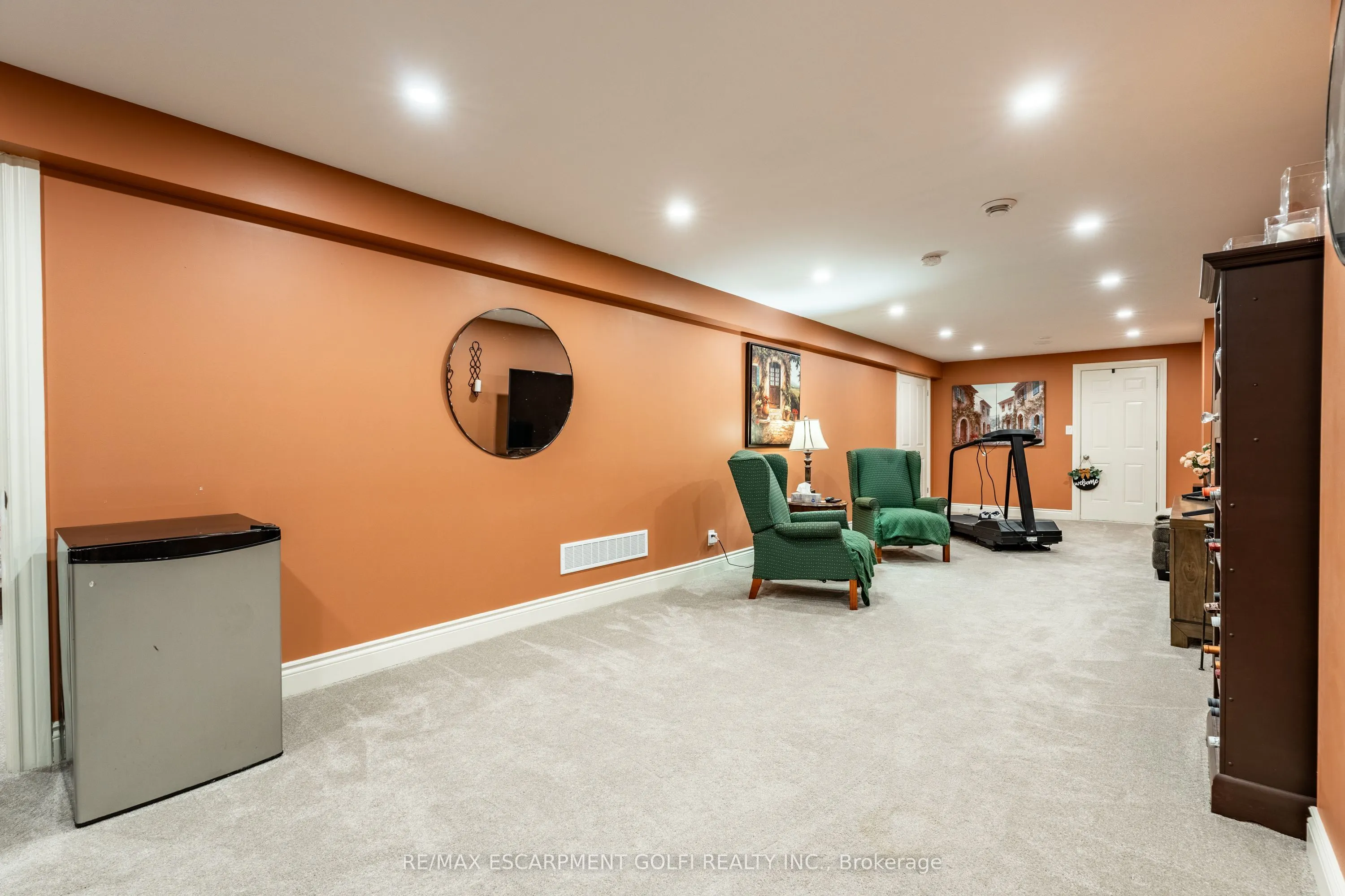 6186 Dorchester Road, #106