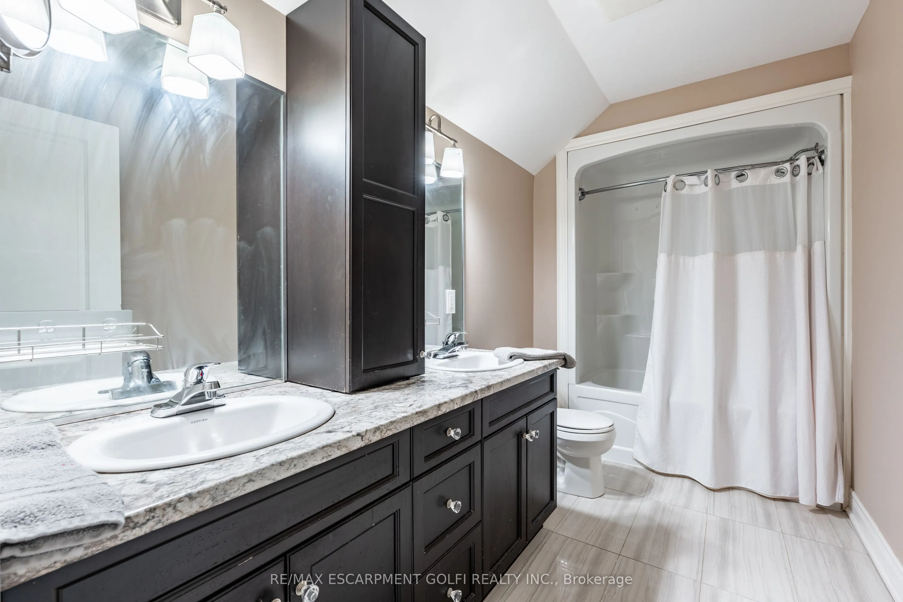 6186 Dorchester Road, #106