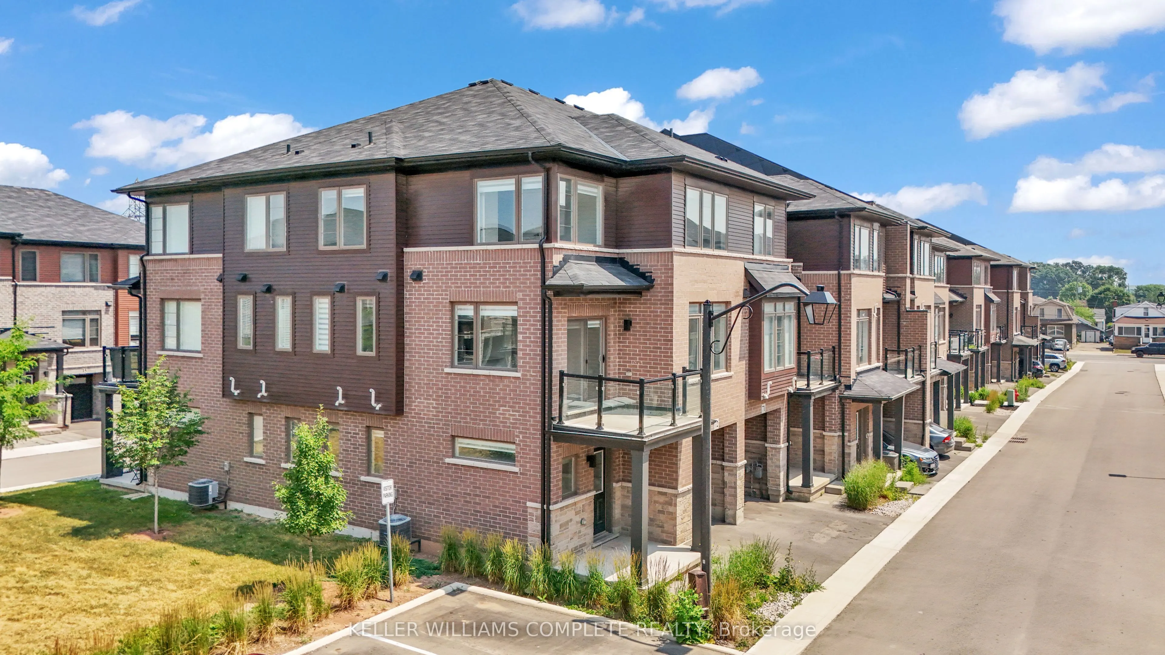 575 Woodward Avenue, #72