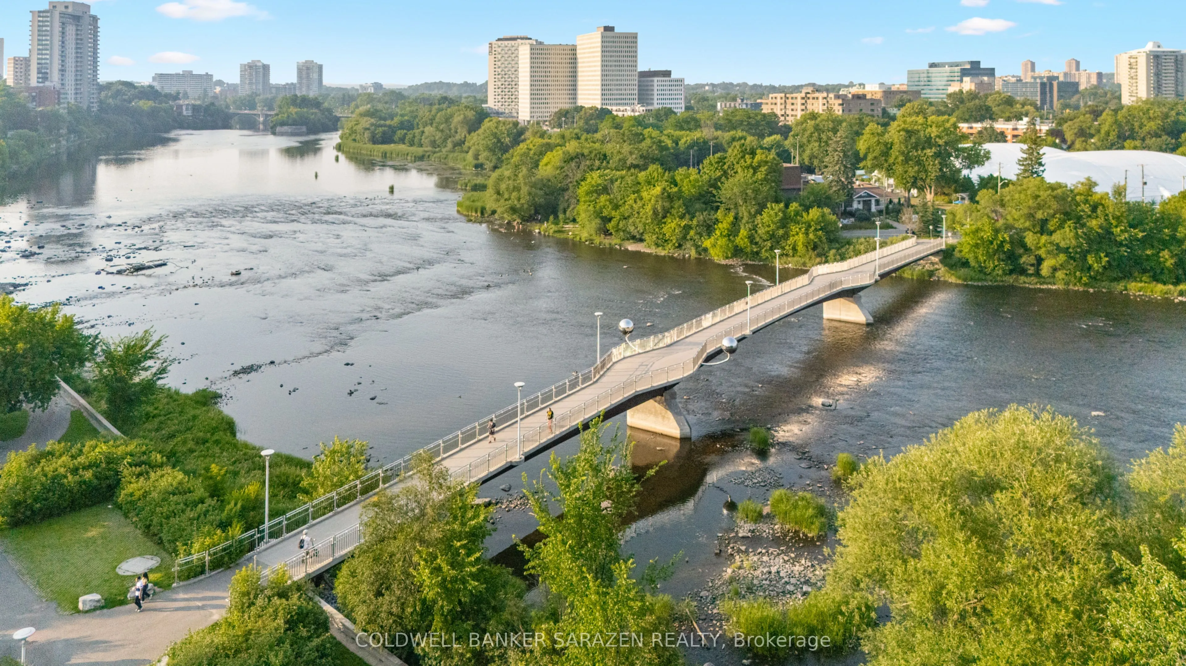 10 MCARTHUR Avenue, #002